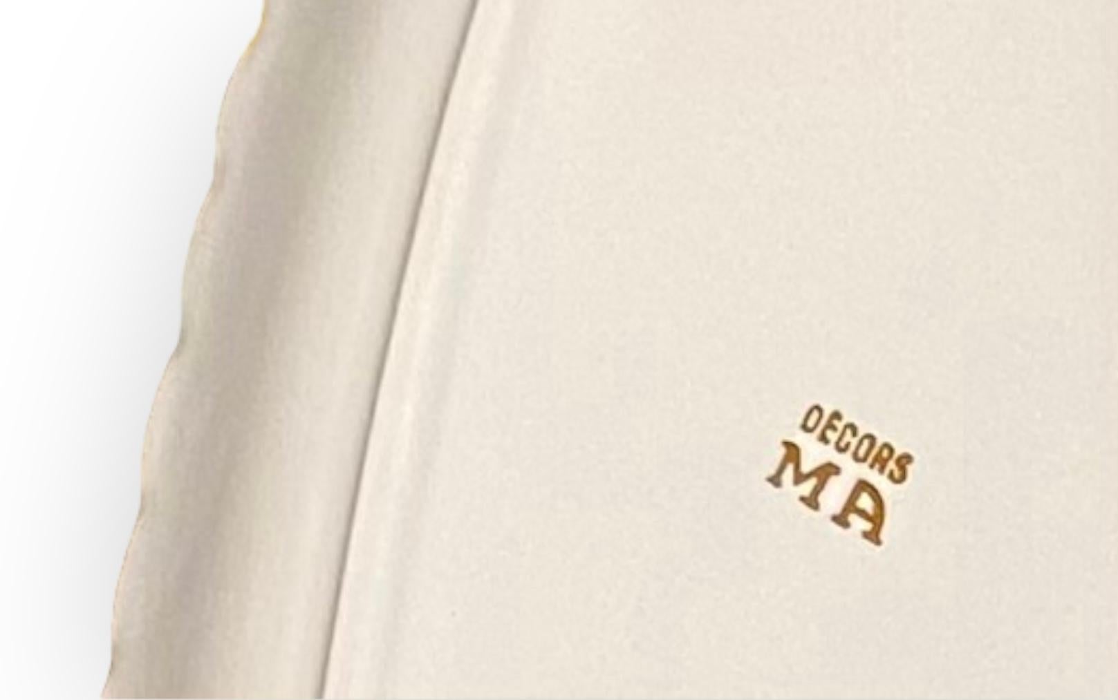 Bandeja de Porcelana Francesa Extra Larga para Servir Marisco. Porcelana francesa Dorado en venta