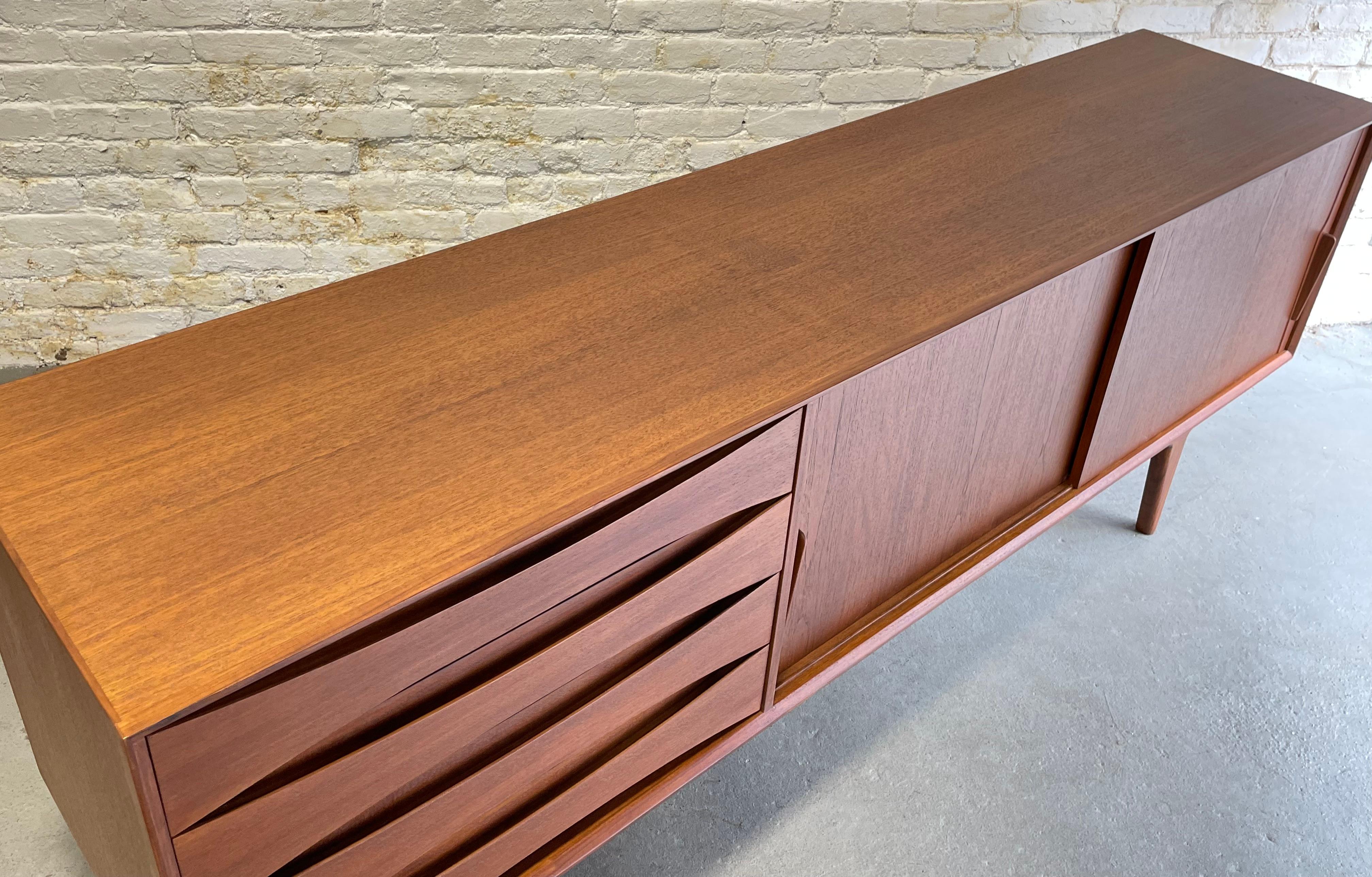 Extra LONG + Handsome Mid Century Modern styled Teak CREDENZA / Sideboard  For Sale 1