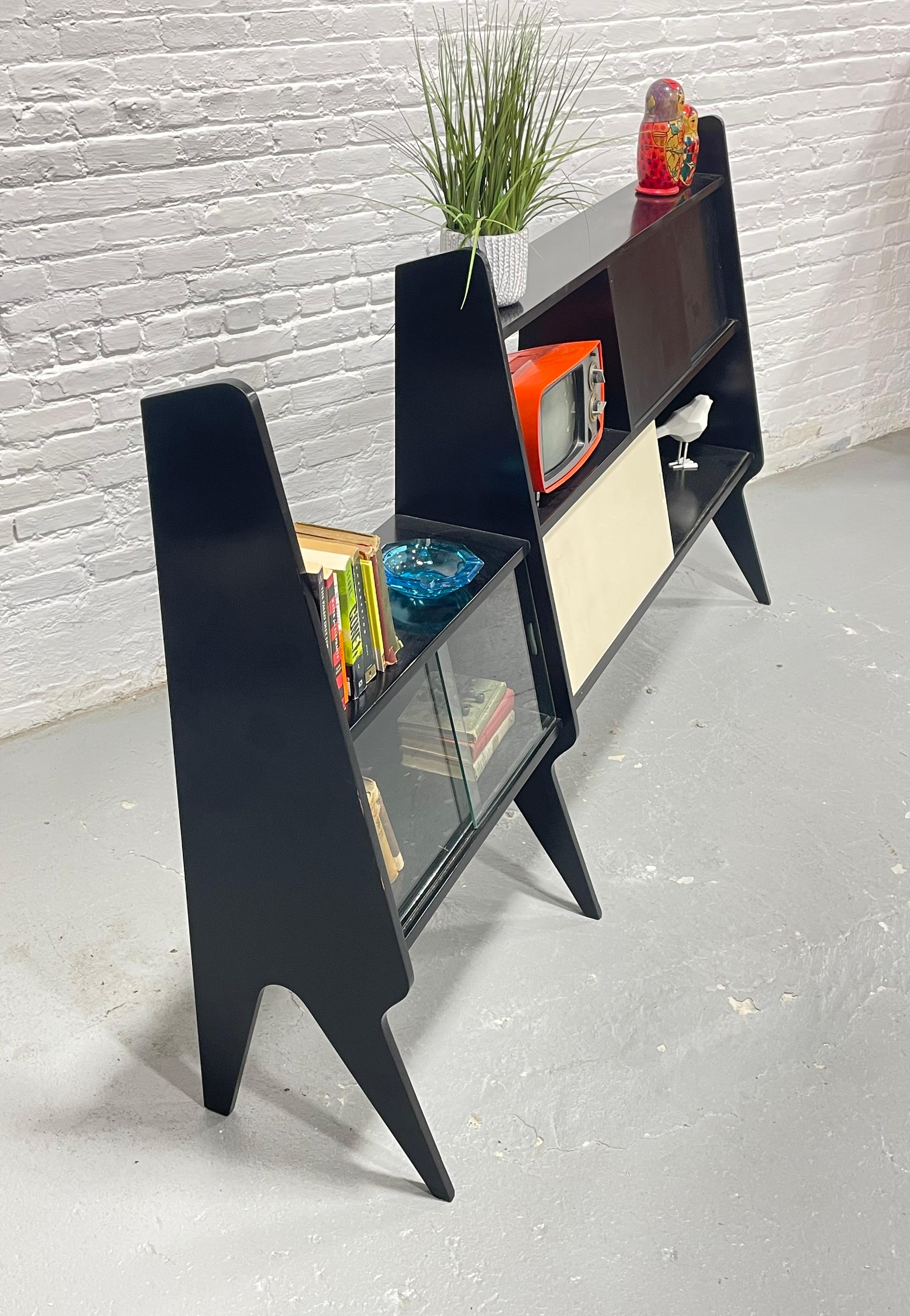 Mid-20th Century Extra Long Italian Mid-Century Modern Wall Unit + Bar, c. 1960s, Gil Ponti style For Sale