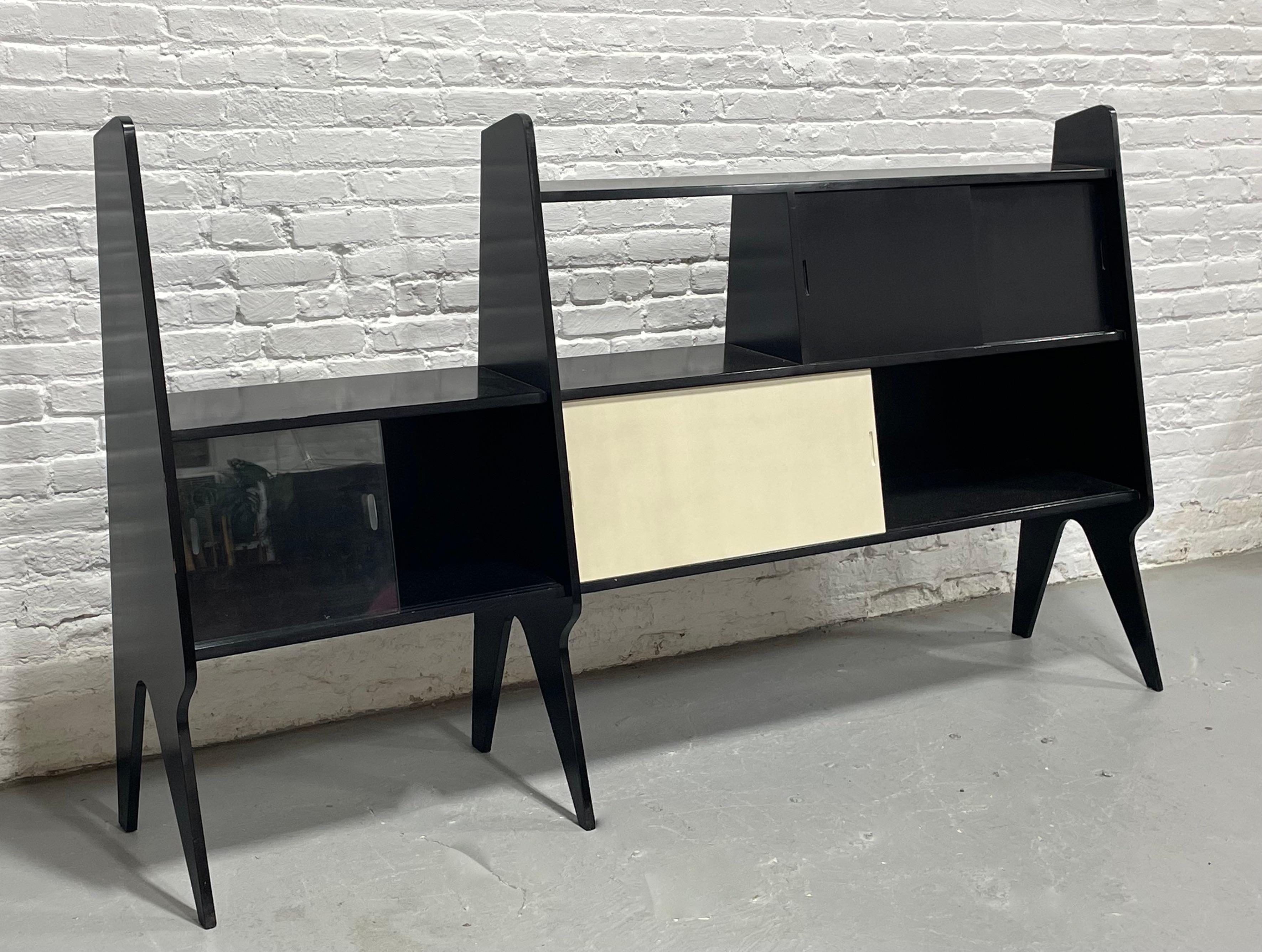 Extra Long Italian Mid-Century Modern Wall Unit + Bar, c. 1960s, Gil Ponti style For Sale 1