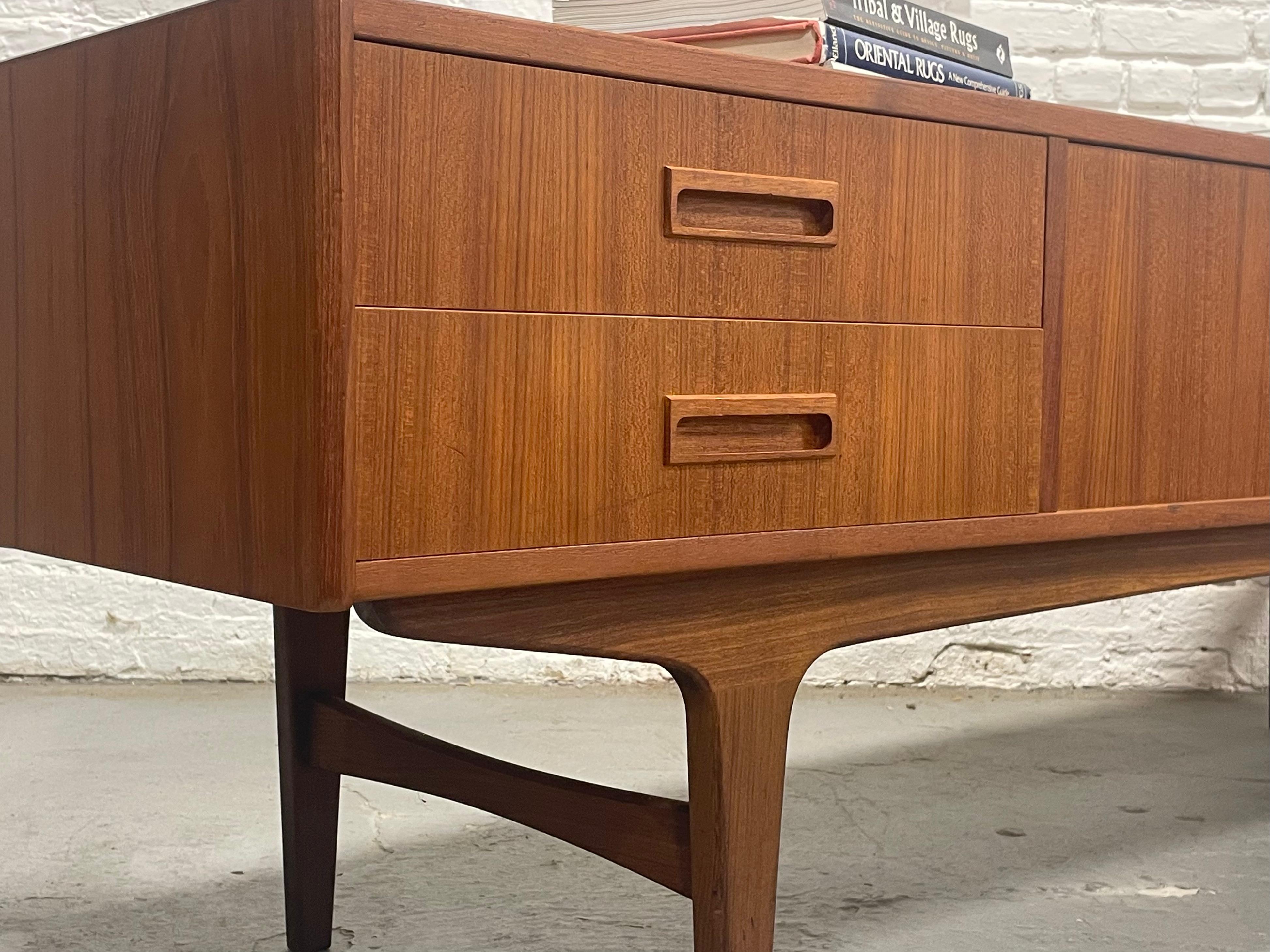 Extra Long Mid-Century Modern Credenza / Media Stand by P. Westergaard’s Mobelfa For Sale 6
