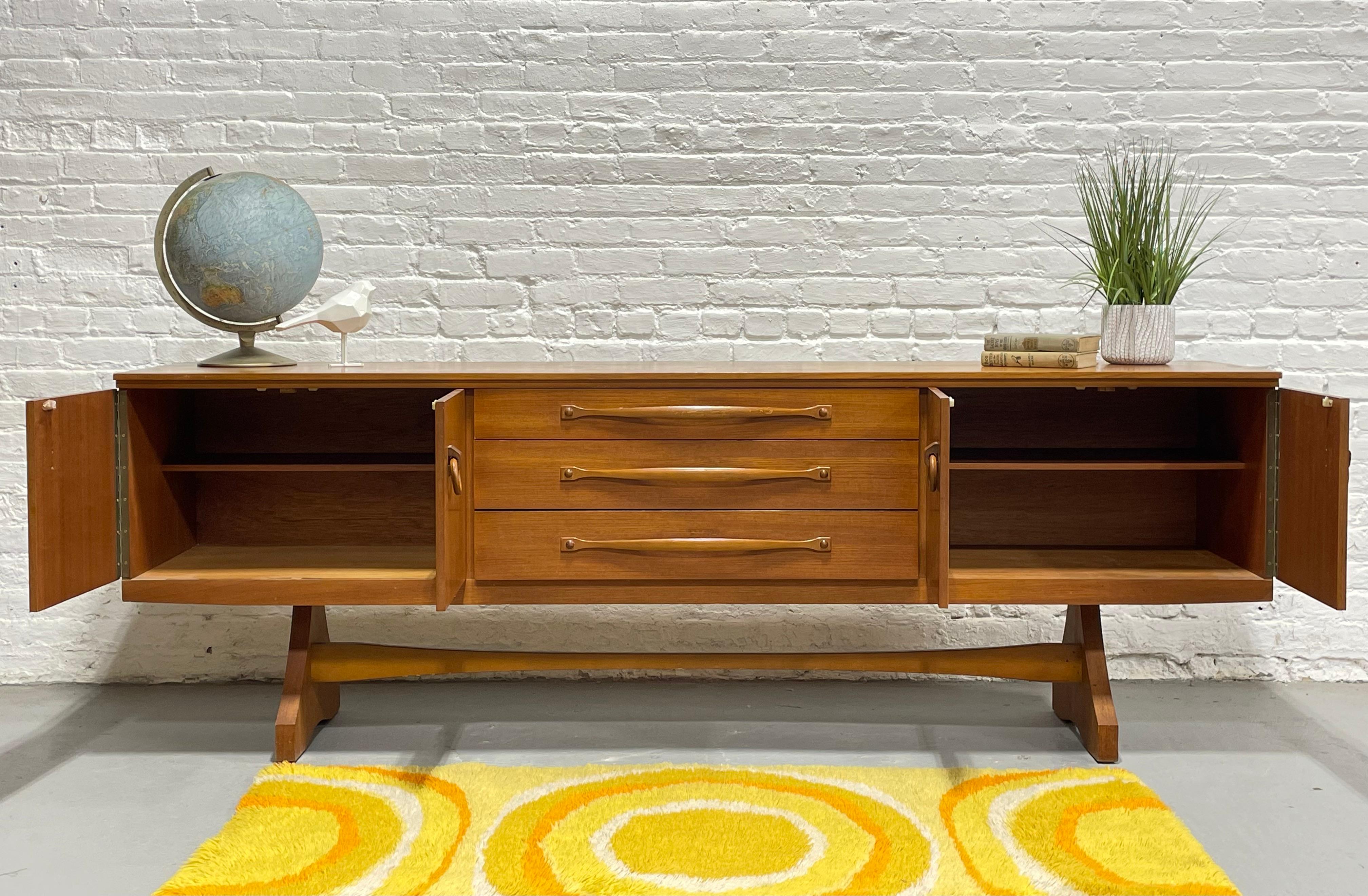 Extra LONG Mid Century Modern Danish Teak CREDENZA / Media Stand, c. 1960's In Good Condition For Sale In Weehawken, NJ