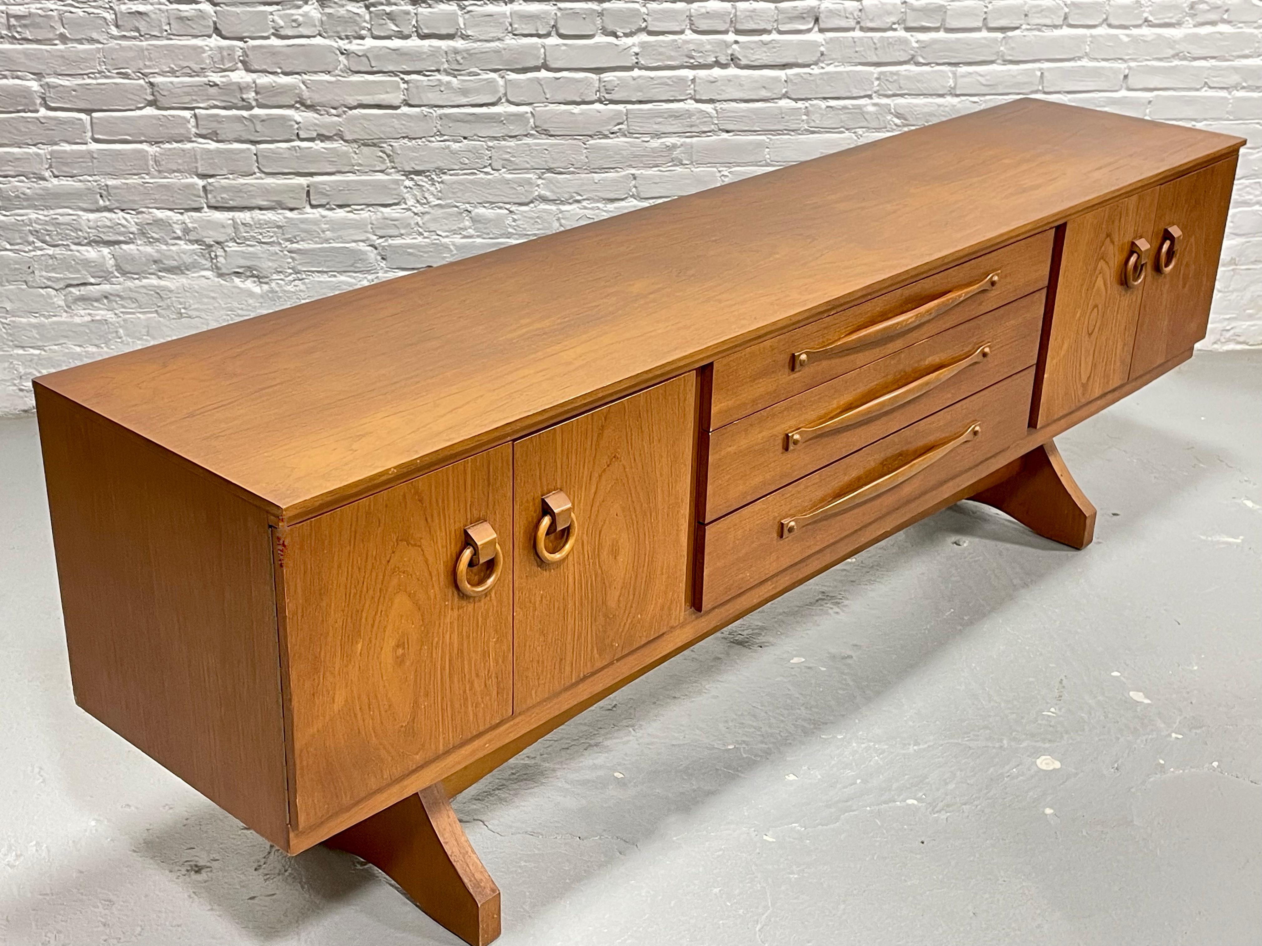 Extra LONG Mid Century Modern Danish Teak CREDENZA / Media Stand, c. 1960's For Sale 4