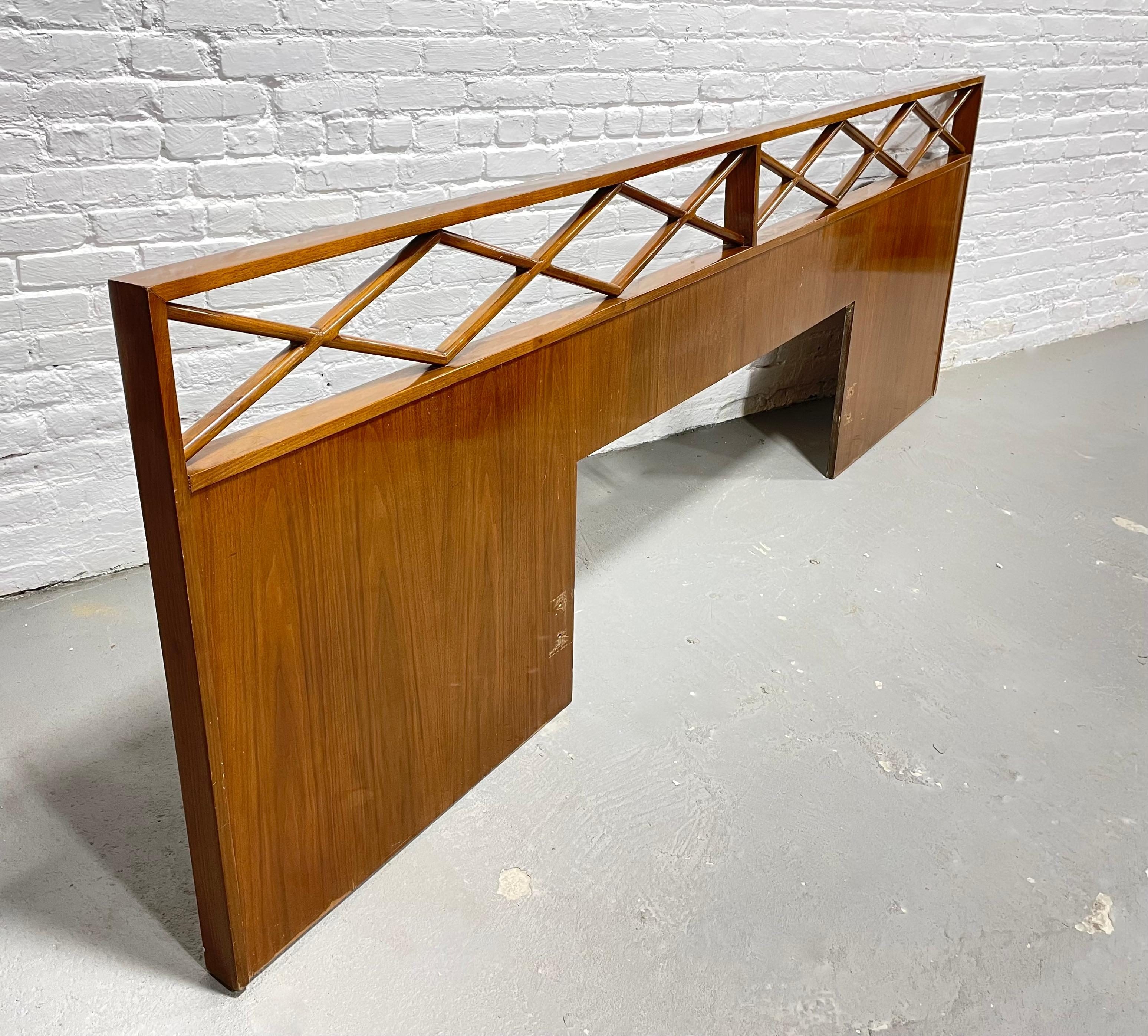 Extra Long Mid-Century Modern Headboard Bed / King / Queen / Full For Sale 5