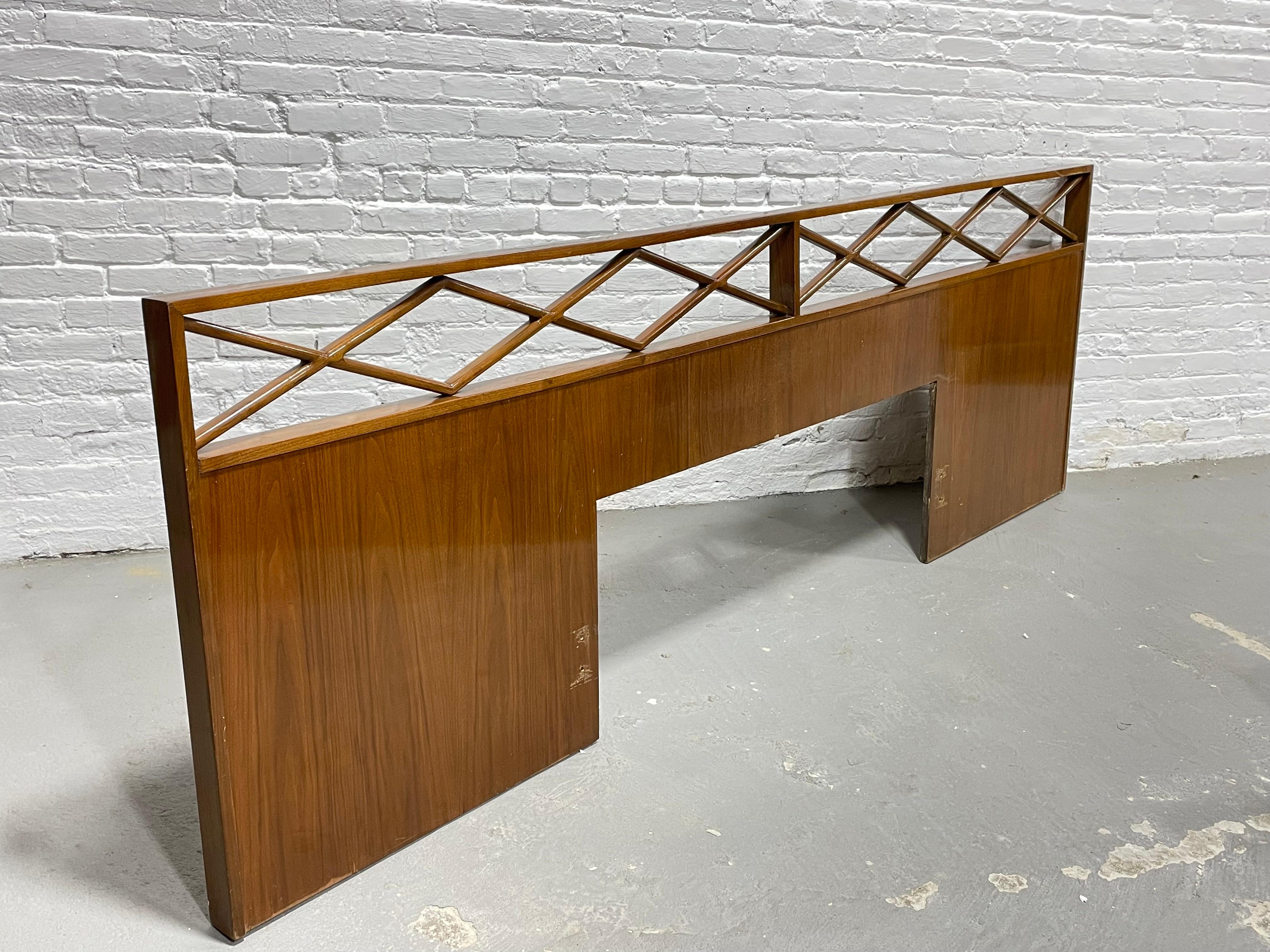 Extra Long Mid-Century Modern Headboard Bed / King / Queen / Full For Sale 9