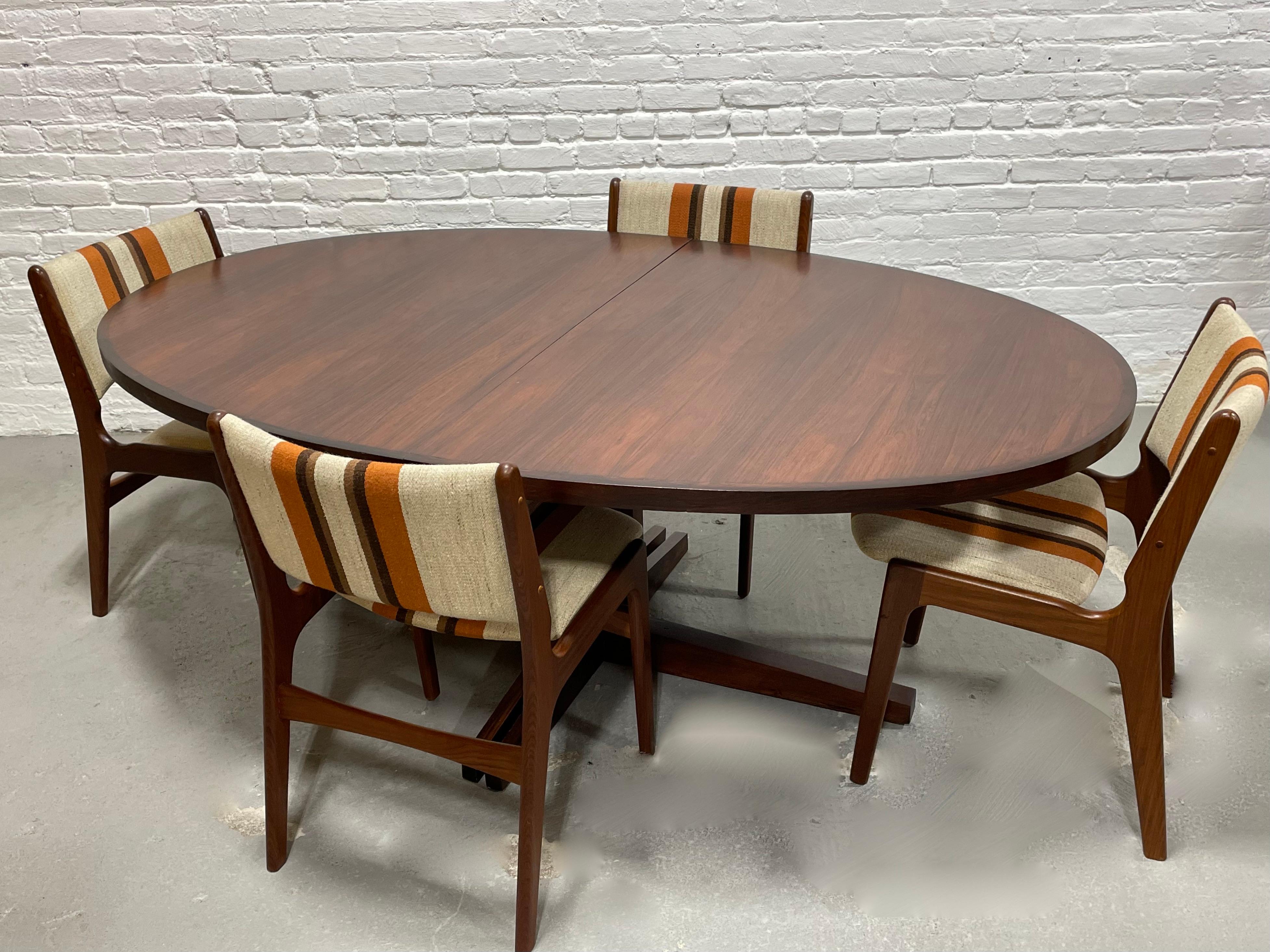 Extra LONG Mid Century Modern ROSEWOOD DINING Table by John Mortensen, c. 1960s In Good Condition In Weehawken, NJ