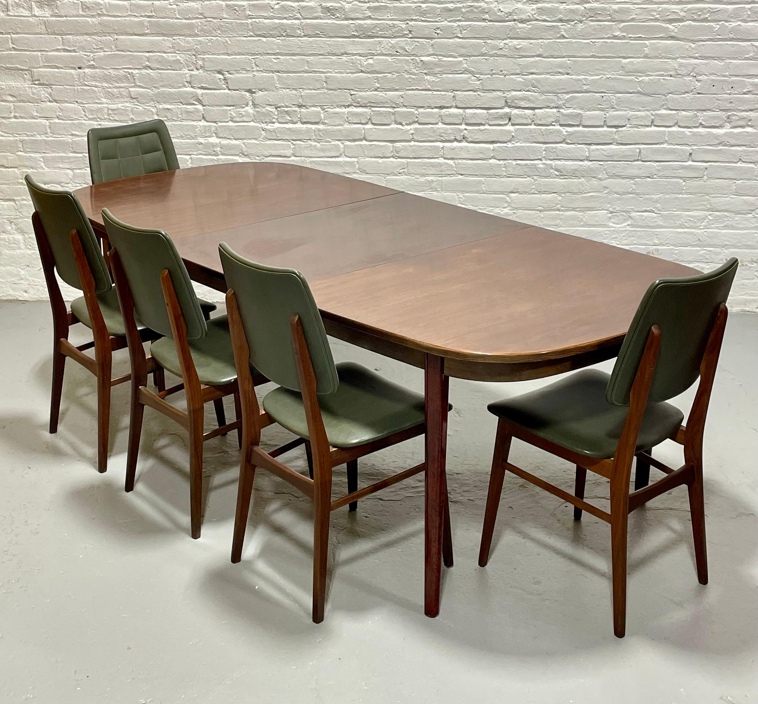 Extra LONG Mid Century Modern ROSEWOOD DINING Table, c. 1960’s In Good Condition For Sale In Weehawken, NJ
