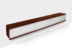 Buffet extra long en palissandre:: moderne du milieu du siècle:: de Horst Brüning
