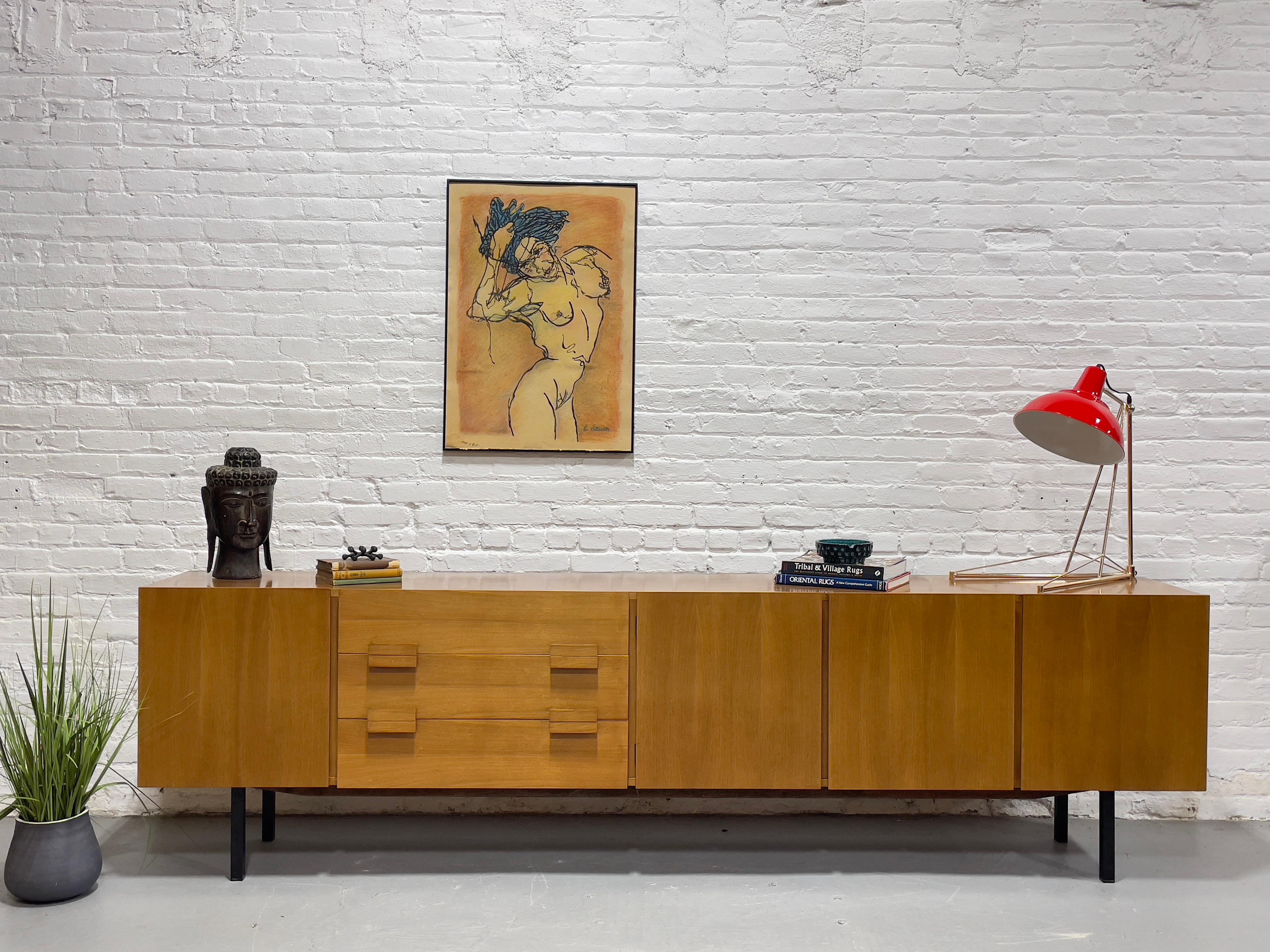 EXTRA LONG Mid Century Modern Teak CREDENZA / Sideboard, c. 1960s For Sale 6