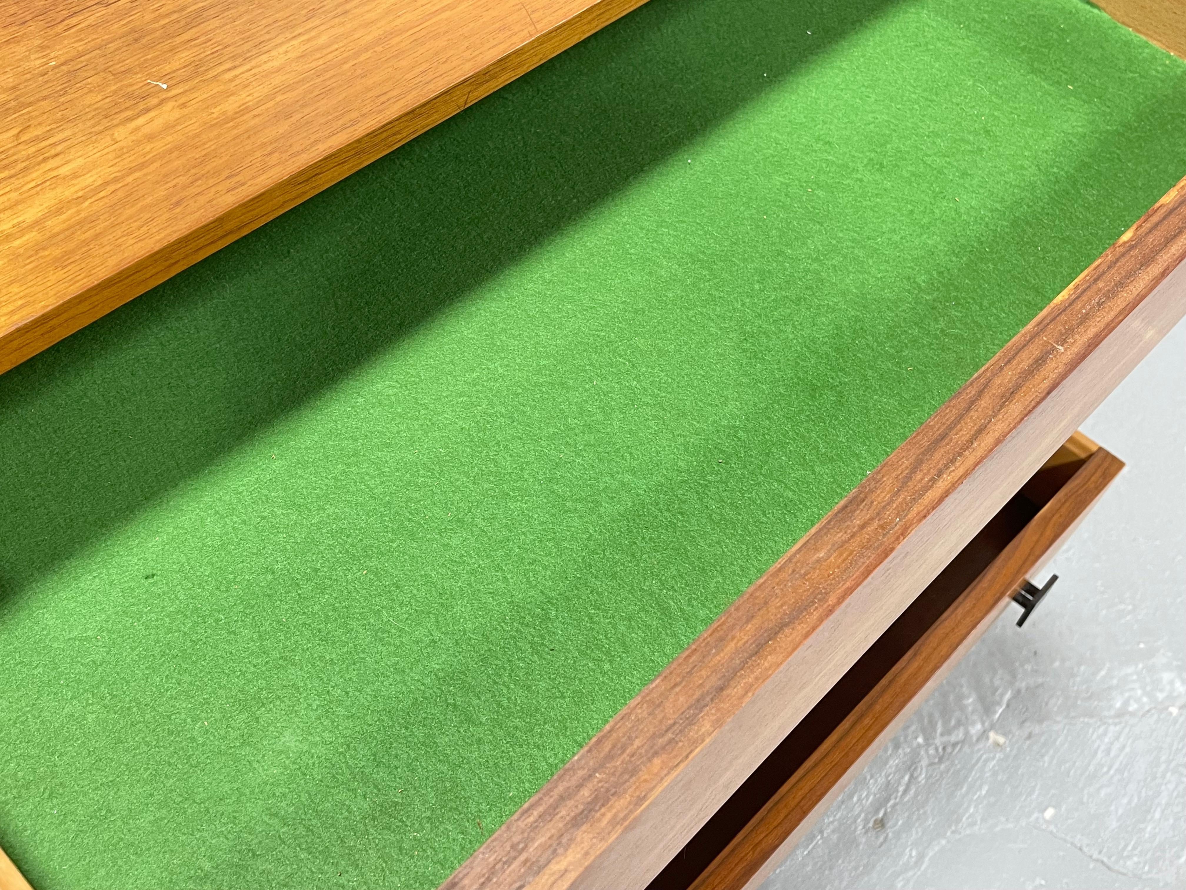 Extra Long Mid Century MODERN Teak CREDENZA / Sideboard, c. 1960s 9
