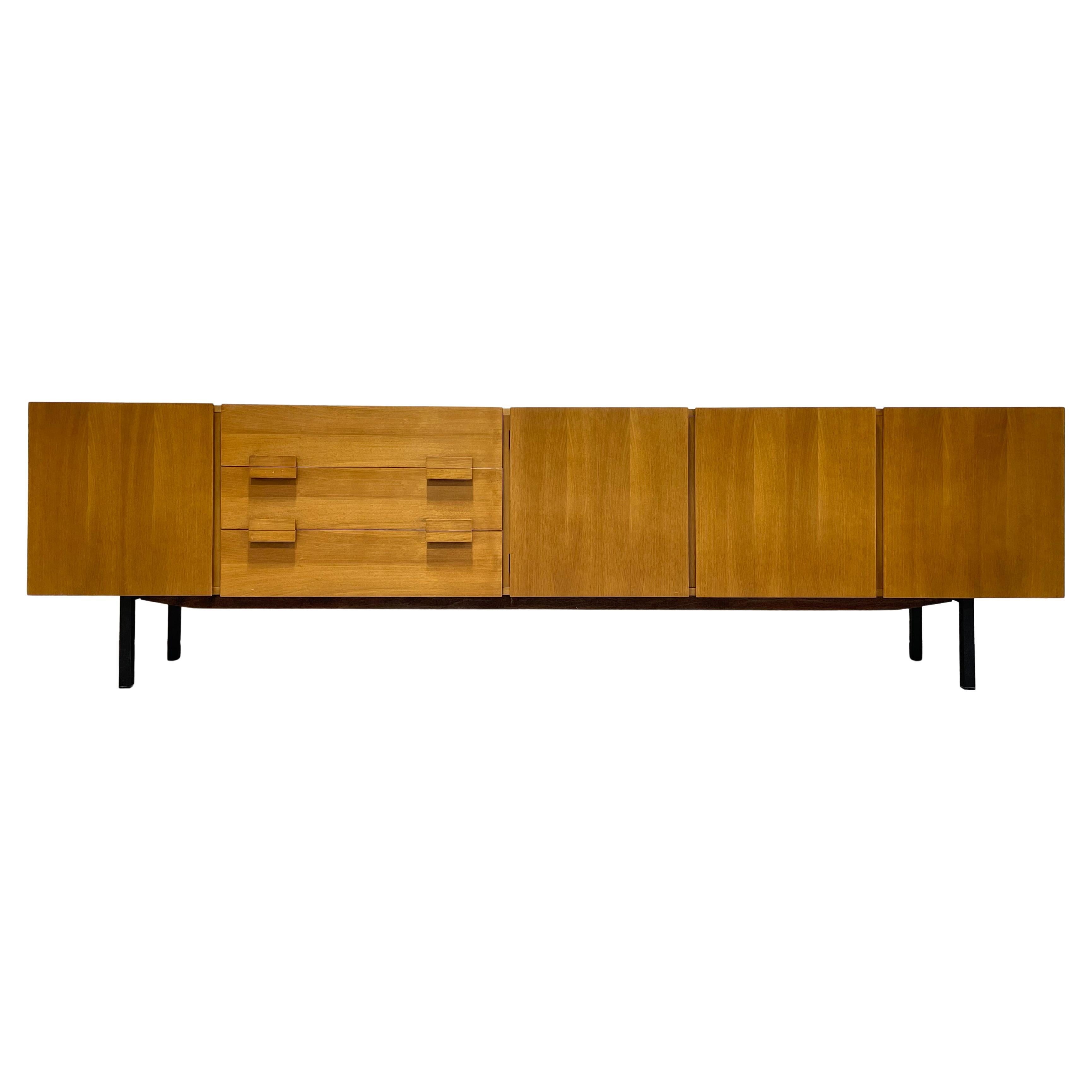 EXTRA LONG CREDENZA / Sideboard en teck Mid Century Modern, c. 1960s
