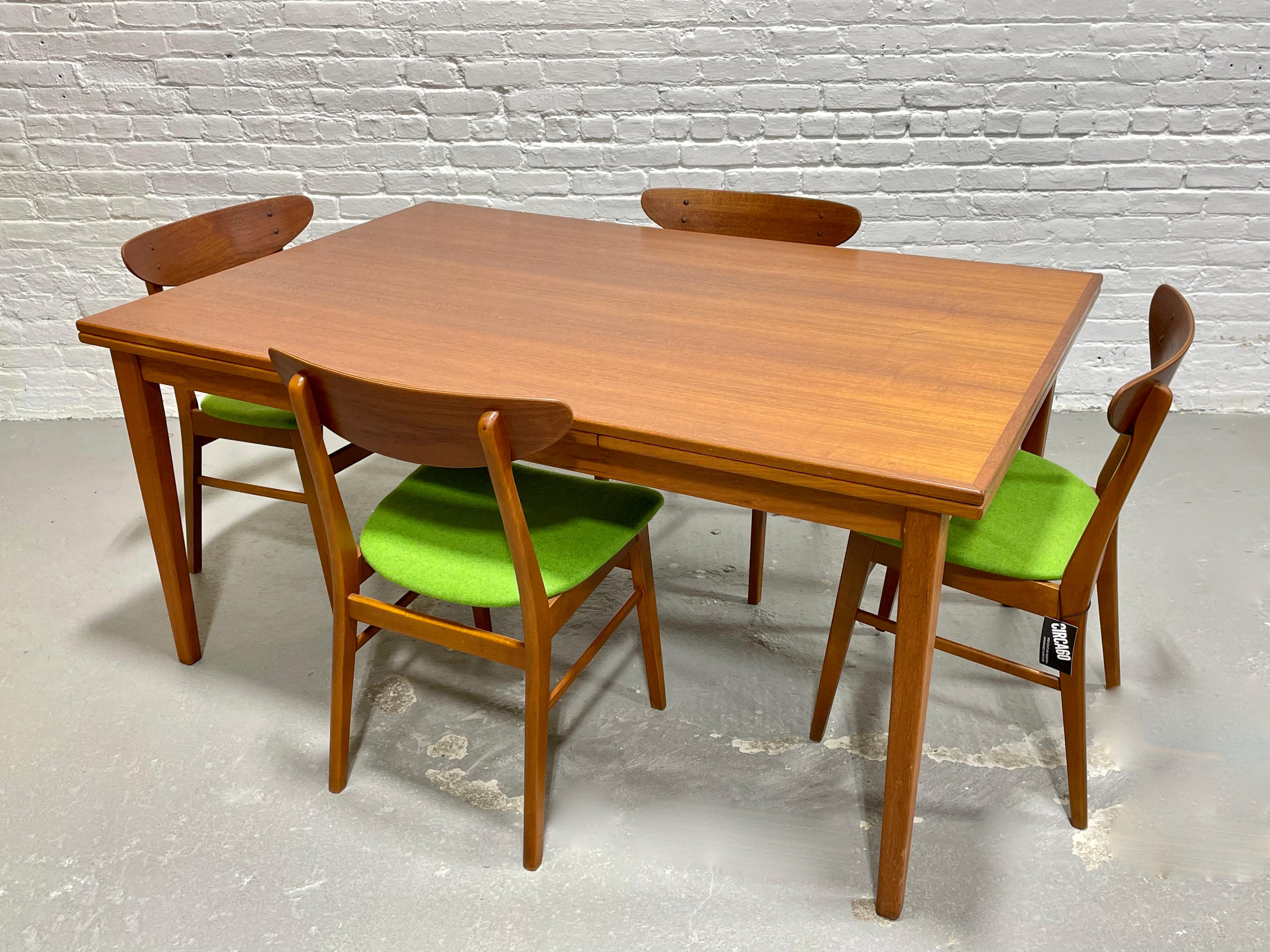 Extra LONG Mid Century MODERN Teak Expandable DINING Table, c. 1960's In Good Condition In Weehawken, NJ