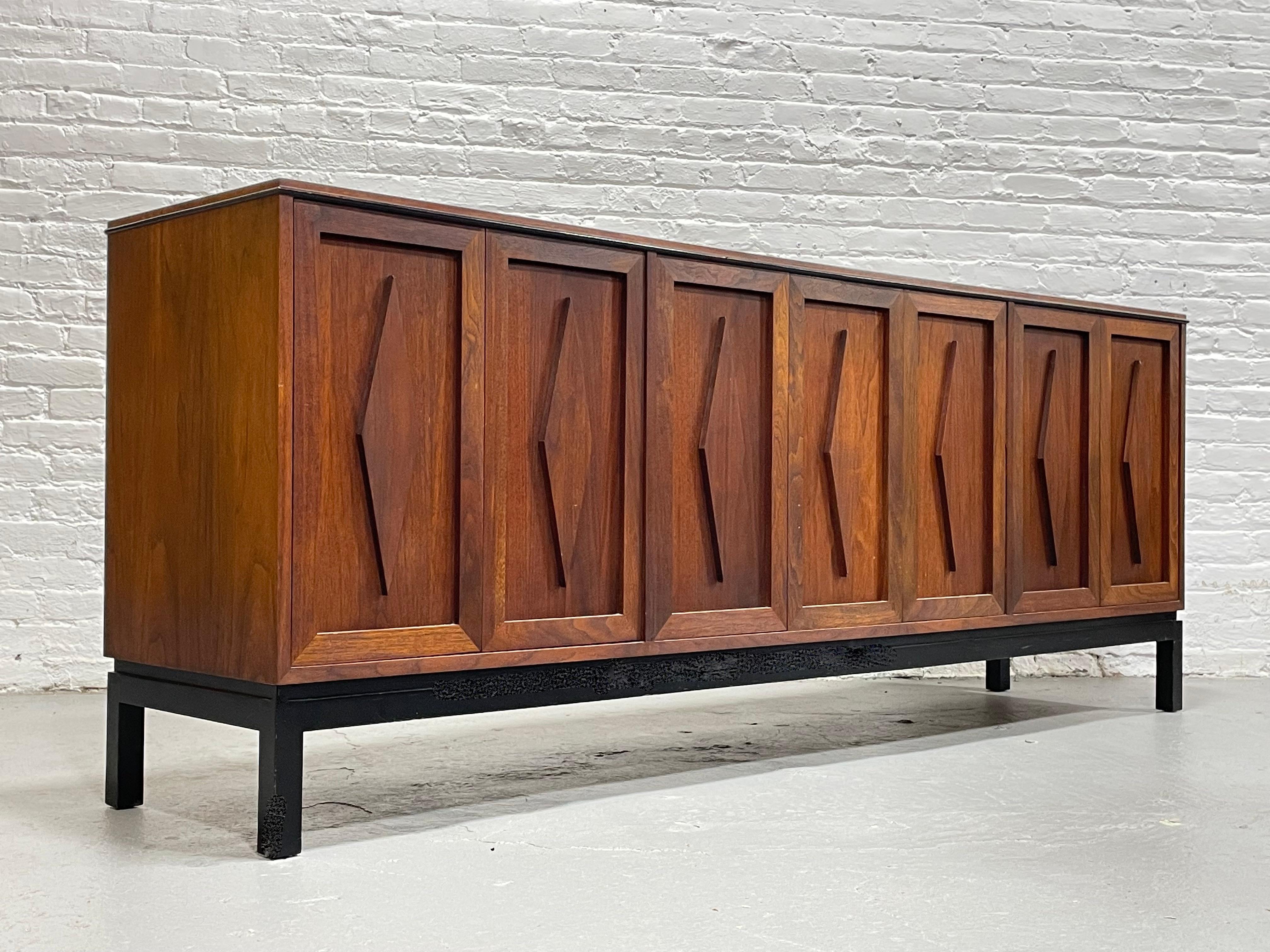 Extra LONG Mid Century MODERN Walnut CREDENZA / Media Stand, c. 1960s 2