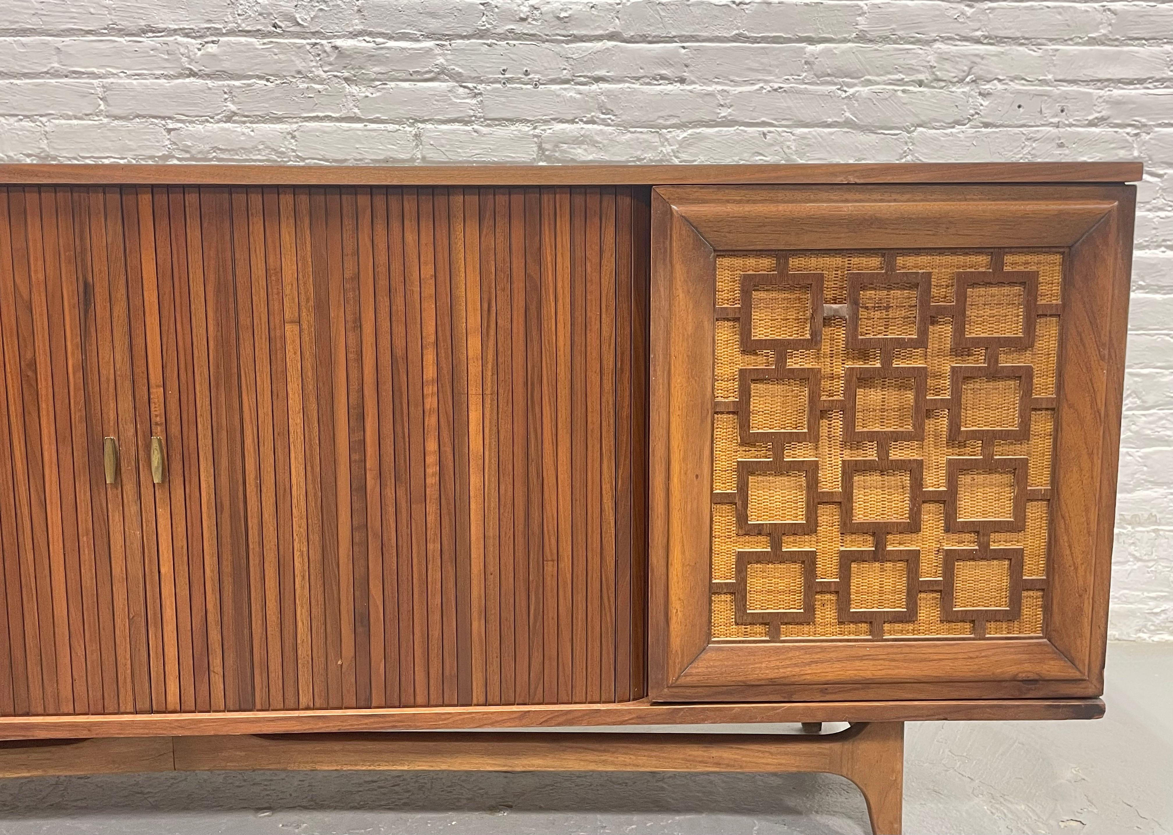 Extra Long Mid-Century Modern Walnut Credenza with Cane Accents, c. 1960s For Sale 2