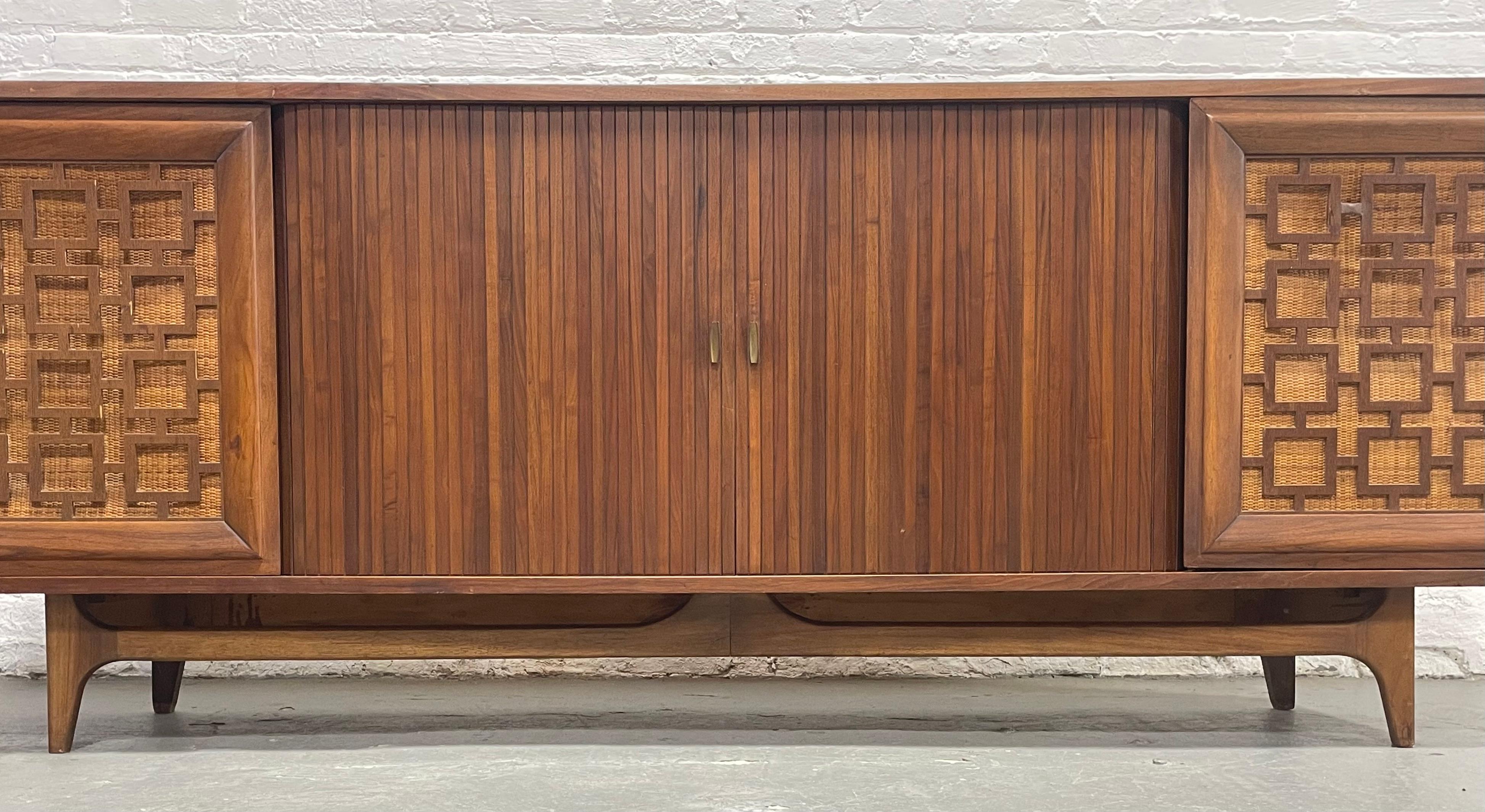 Extra Long Mid-Century Modern Walnut Credenza with Cane Accents, c. 1960s For Sale 3