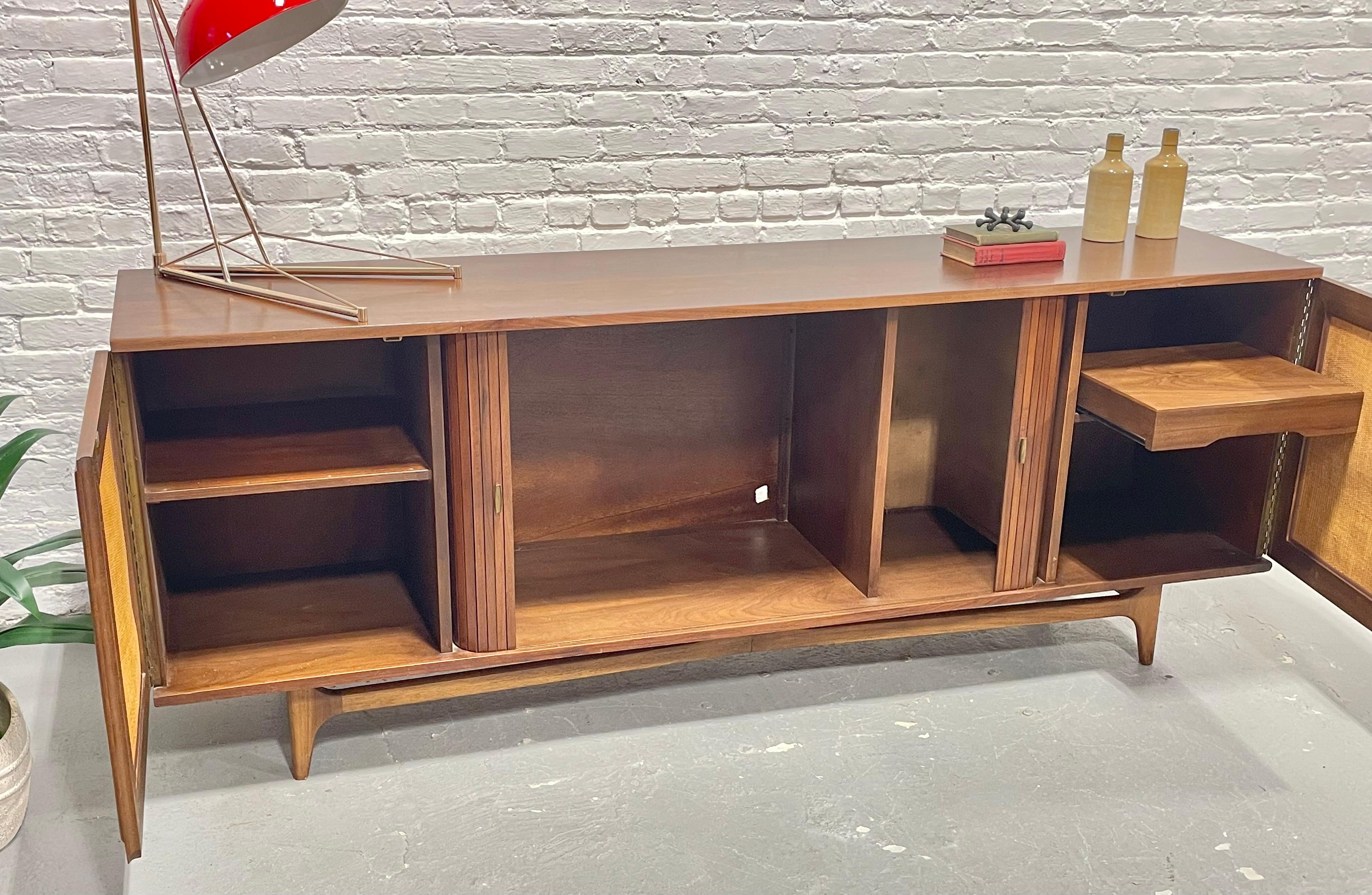 Extra Long Mid-Century Modern Walnut Credenza with Cane Accents, c. 1960s For Sale 4