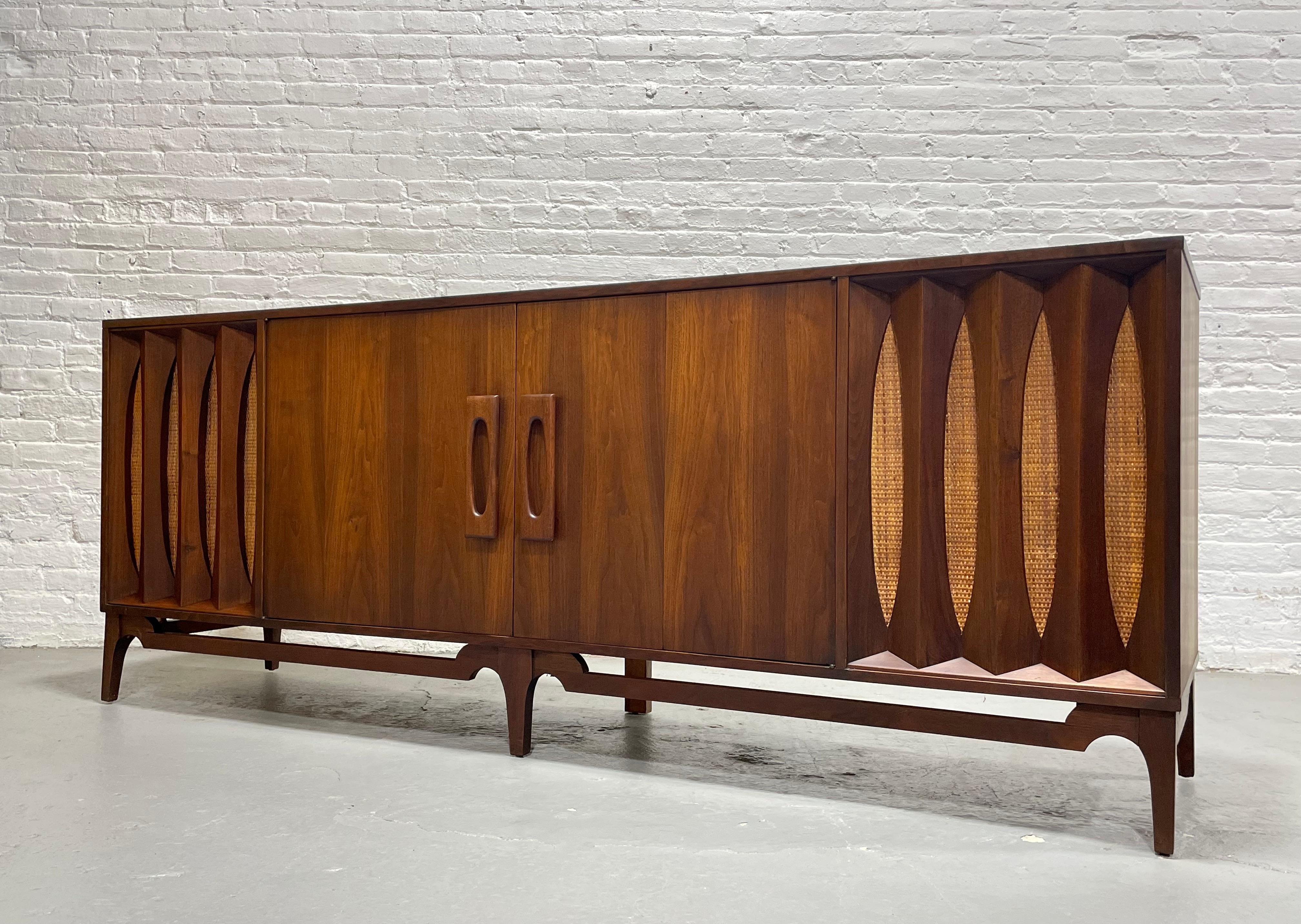 Extra LONG Mid Century MODERN Walnut Stereo Cabinet / CREDENZA / Media Stand, c. 5