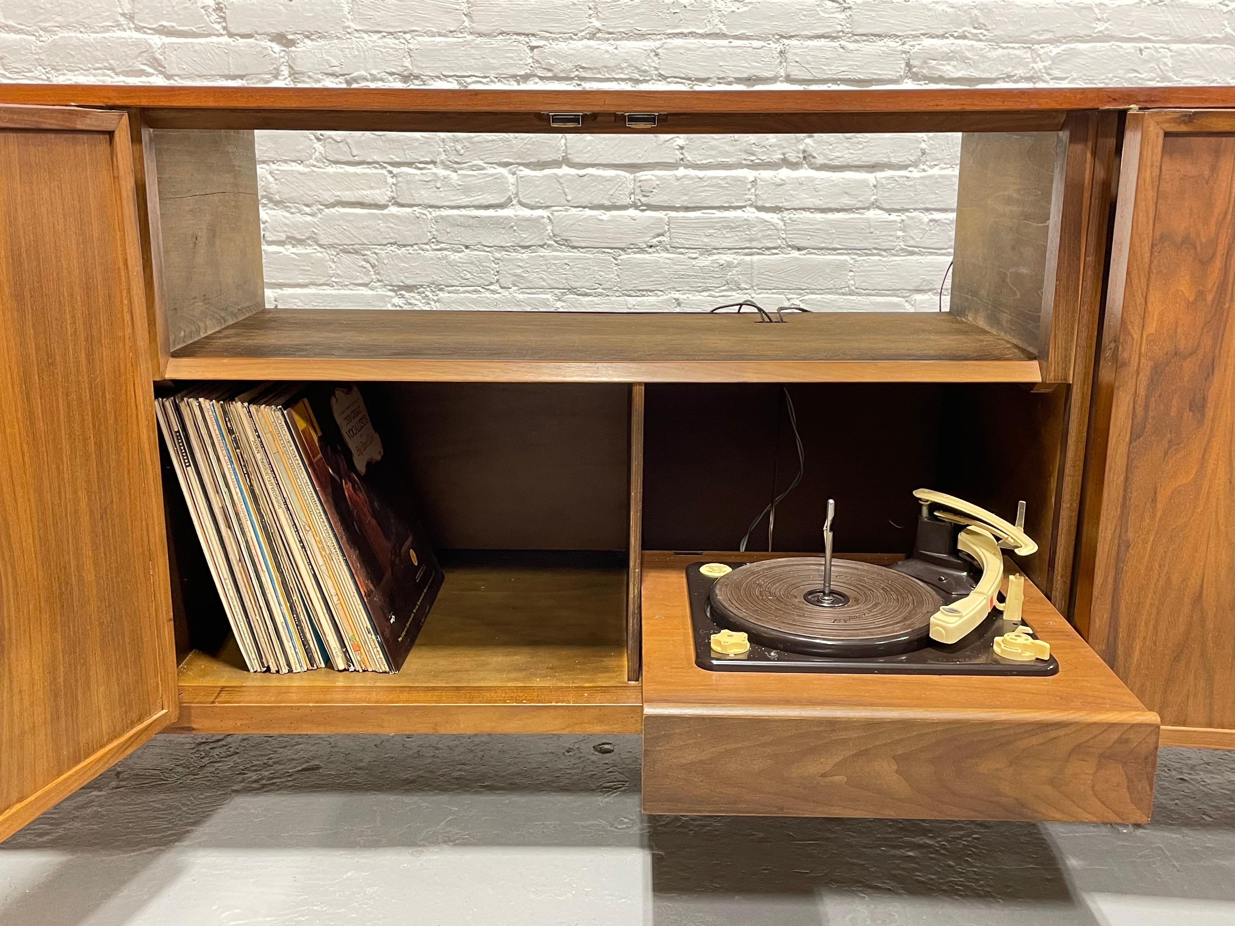 Extra LONG Mid Century MODERN Walnut Stereo Cabinet / CREDENZA / Media Stand 5
