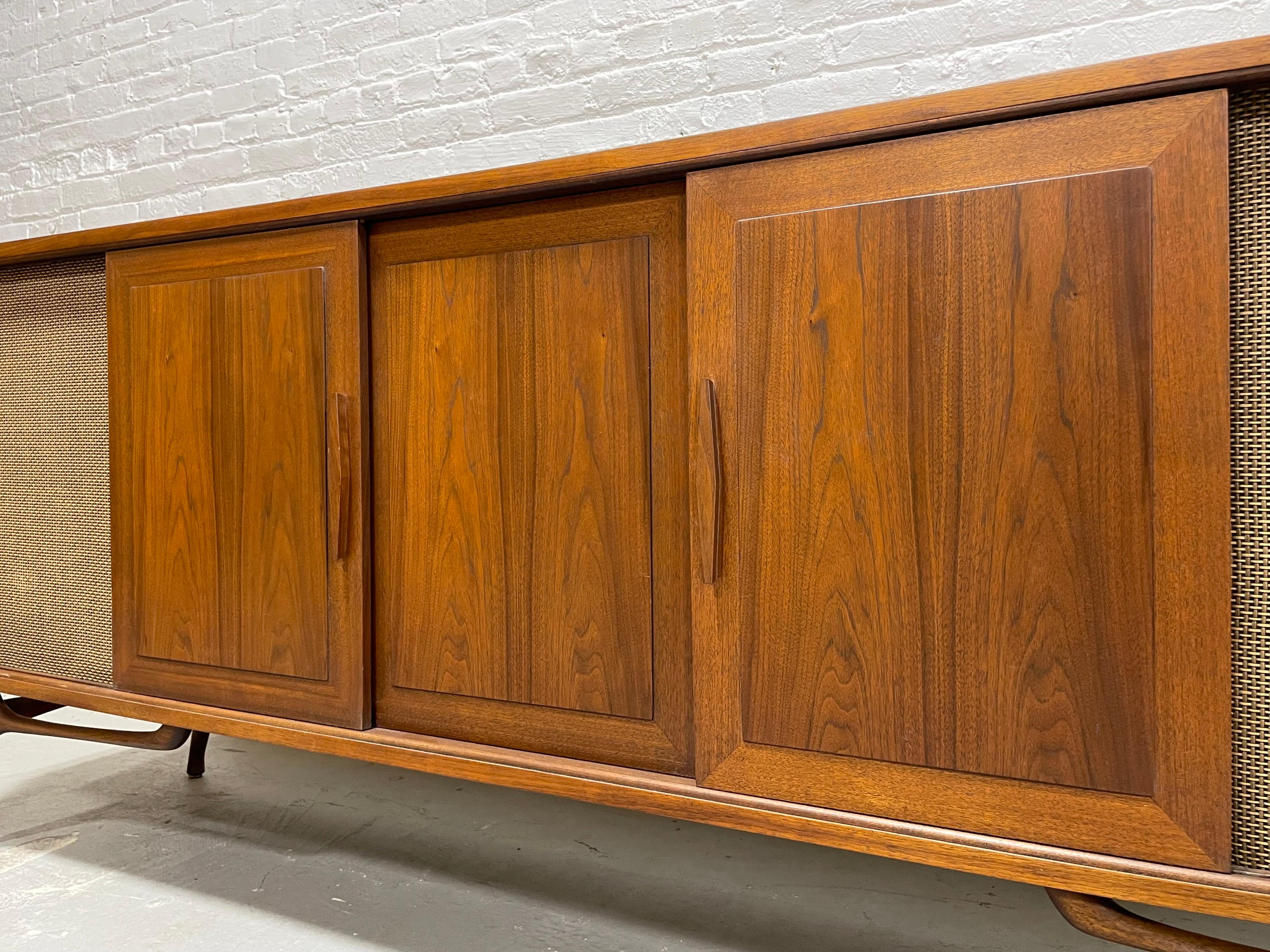 Extra LONG Mid Century MODERN Walnut Stereo Cabinet / CREDENZA / Media Stand 3