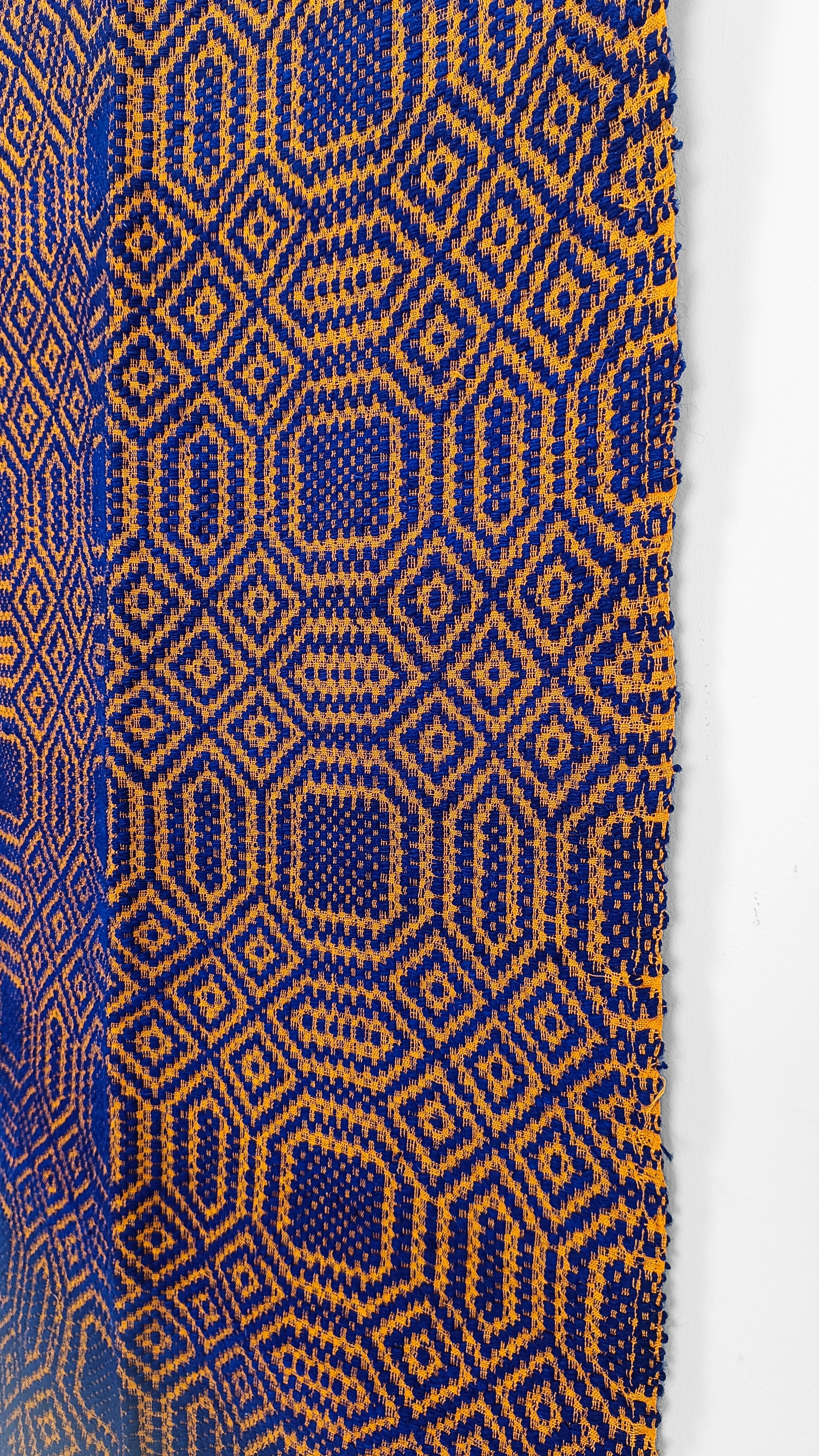 Tribal Tapis de course extra long, textile tribal tissé à la main en violet et orange en vente