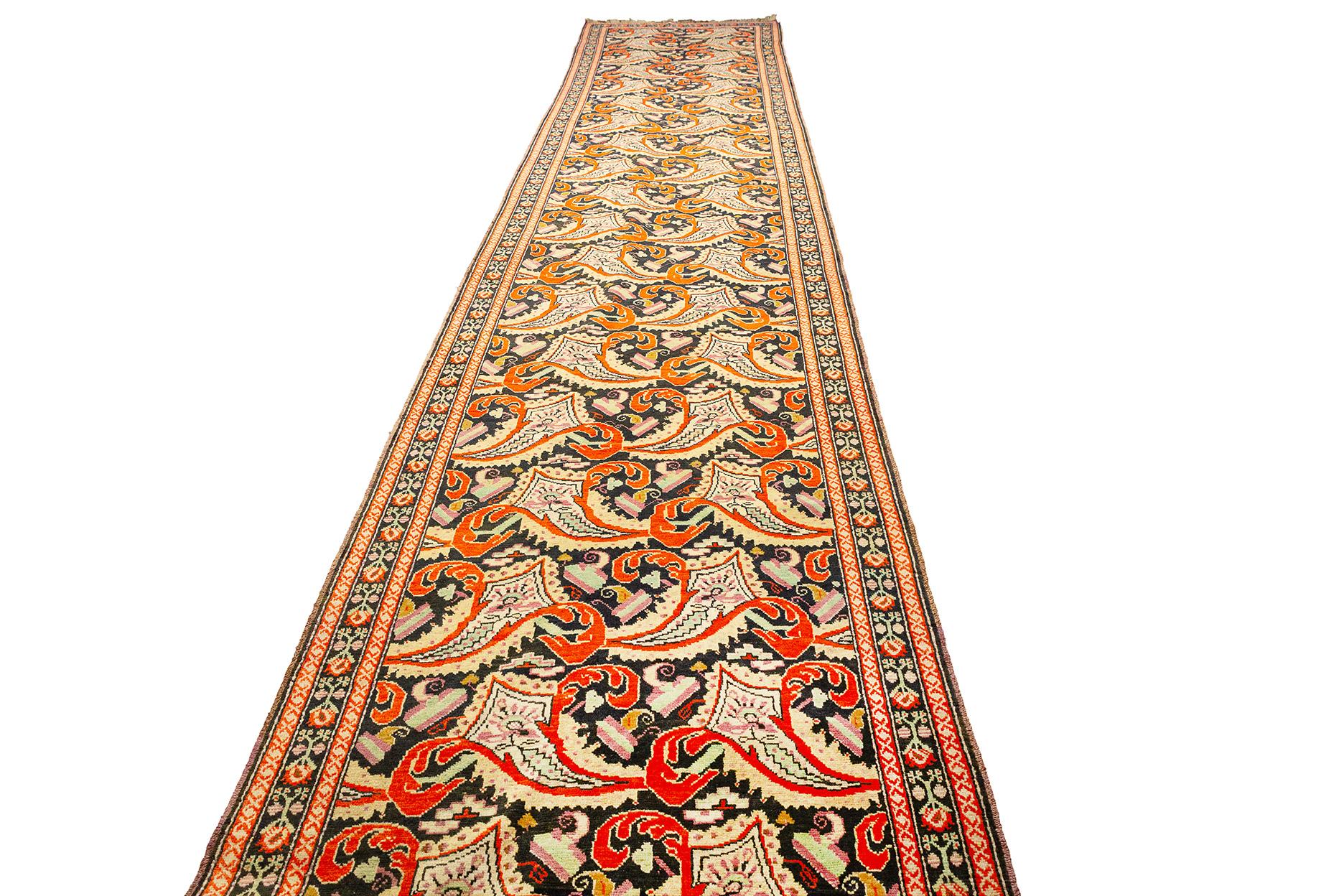 Extralanger Karabakh-Läufer, Karabakh (Handgeknüpft) im Angebot