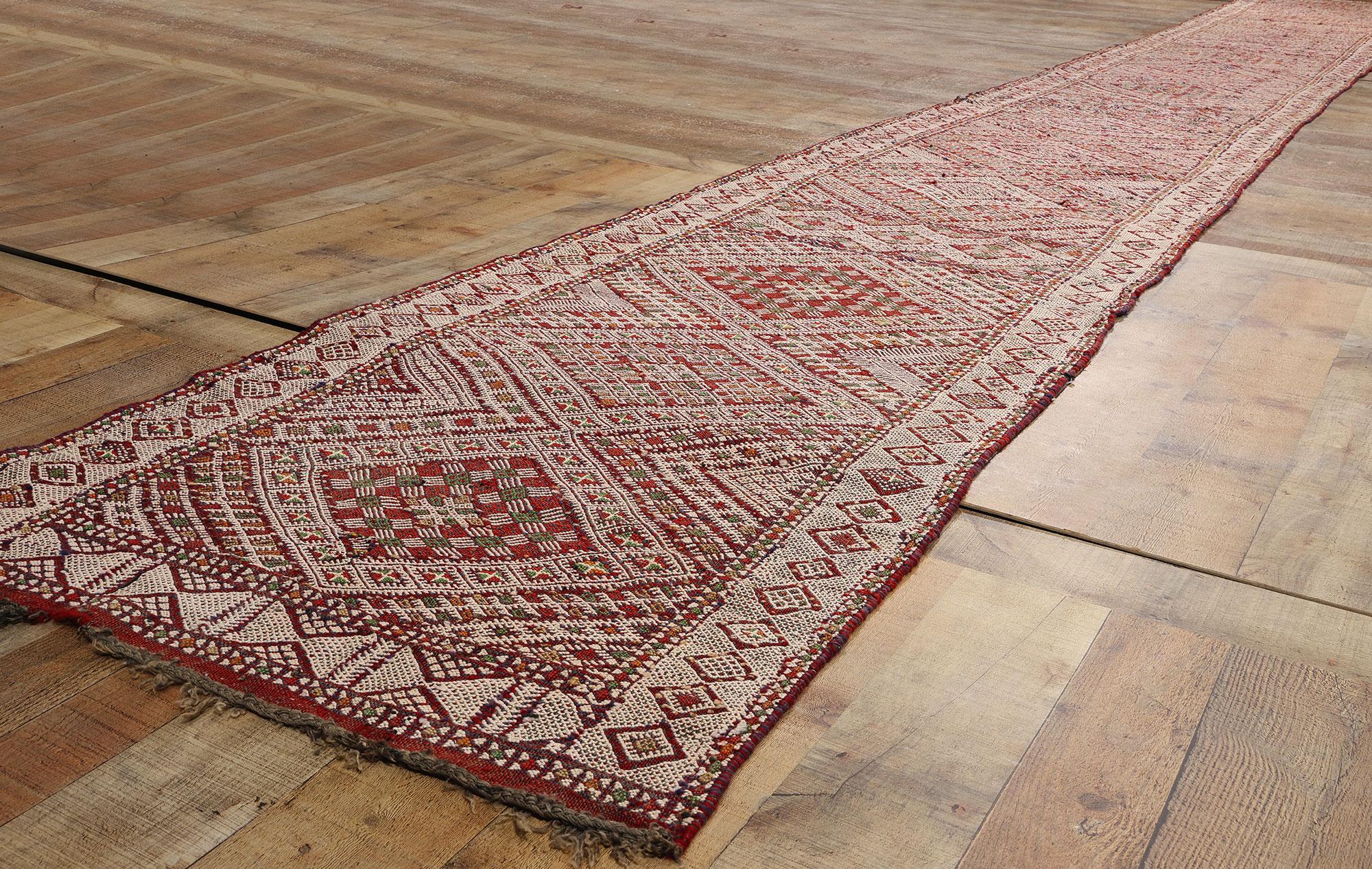 Hand-Woven Midcentury Bohemian Vintage Moroccan Zemmour Kilim Berber Rug, 02'09 x 23'10 For Sale