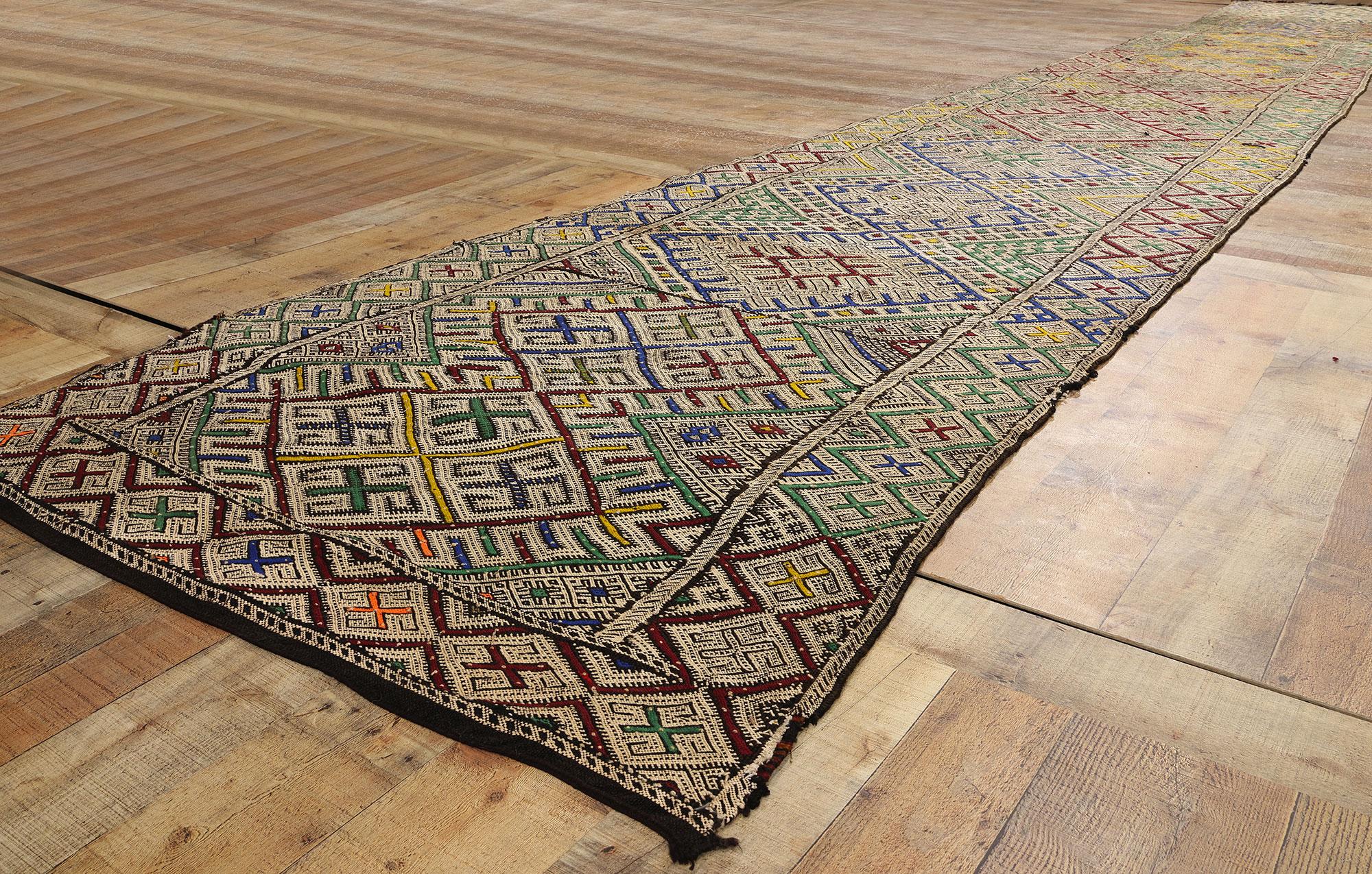Hand-Woven Midcentury Bohemian Vintage Moroccan Zemmour Kilim Berber Rug, 03'05 x 22'04 For Sale