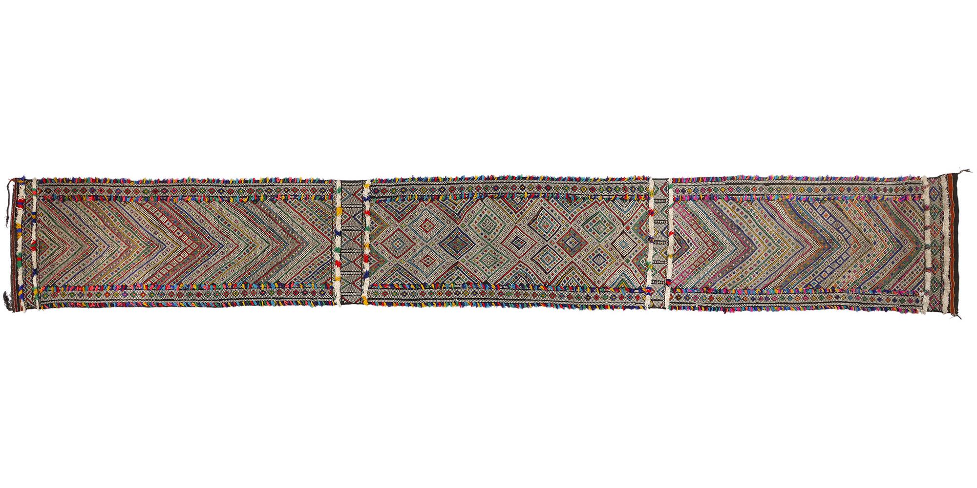 Midcentury Bohemian Vintage Moroccan Zemmour Kilim Berber Rug, 03'08 x 26'02 For Sale 2