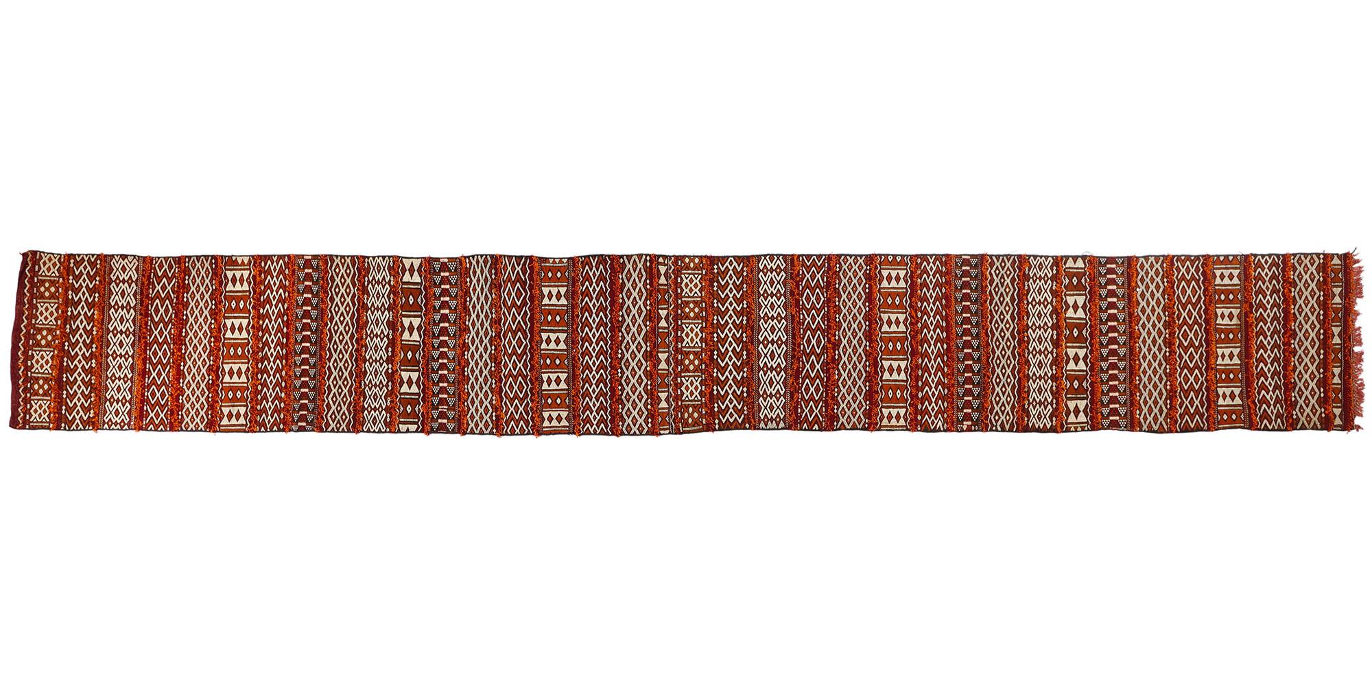 Midcentury Bohemian Vintage Moroccan Zemmour Kilim Berber Rug, 03'02 x 23'02 For Sale 2