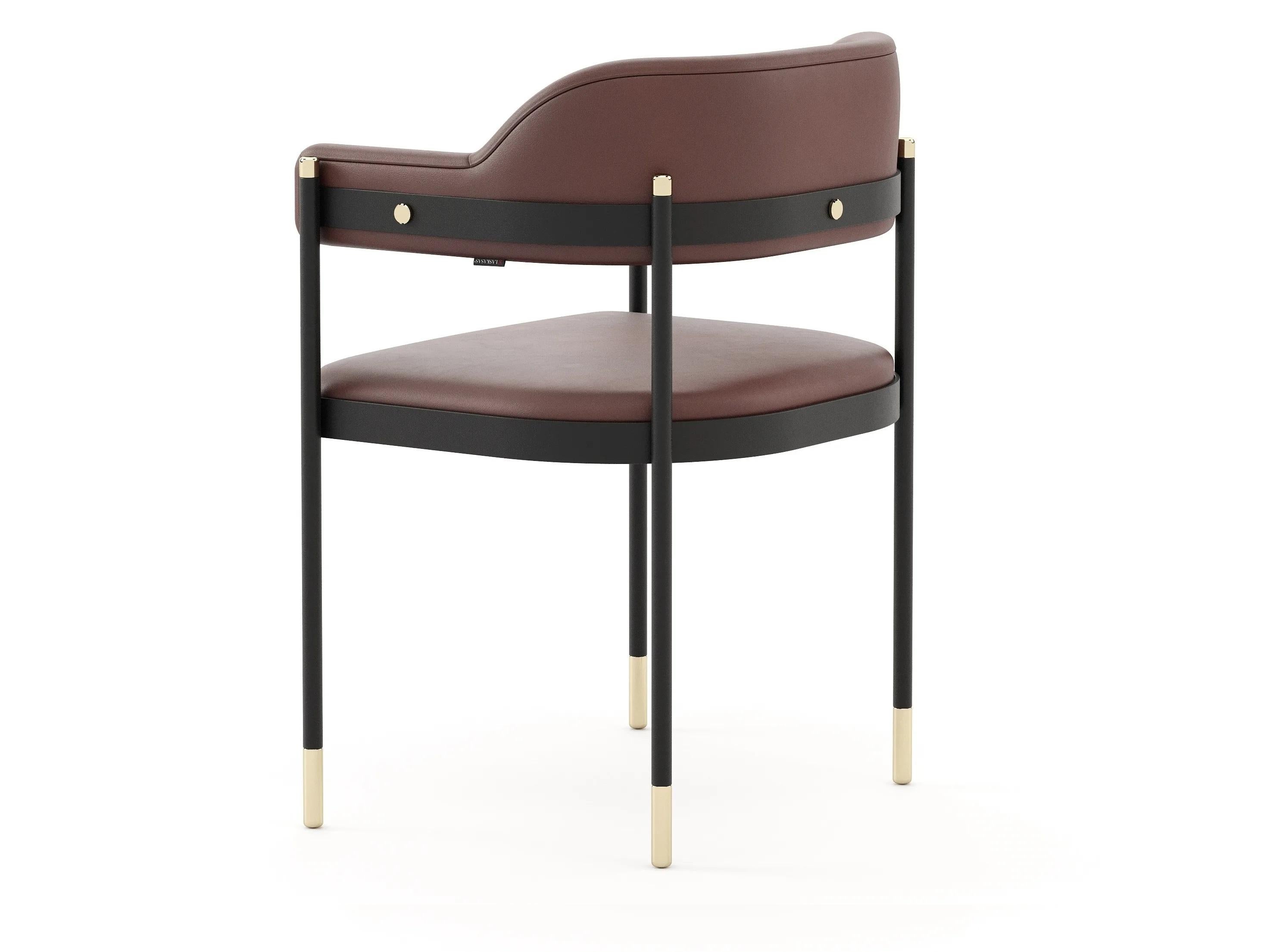 Modern Extra-Wide Dining or Office Chair with Leather Upholstery and Metal Structure For Sale