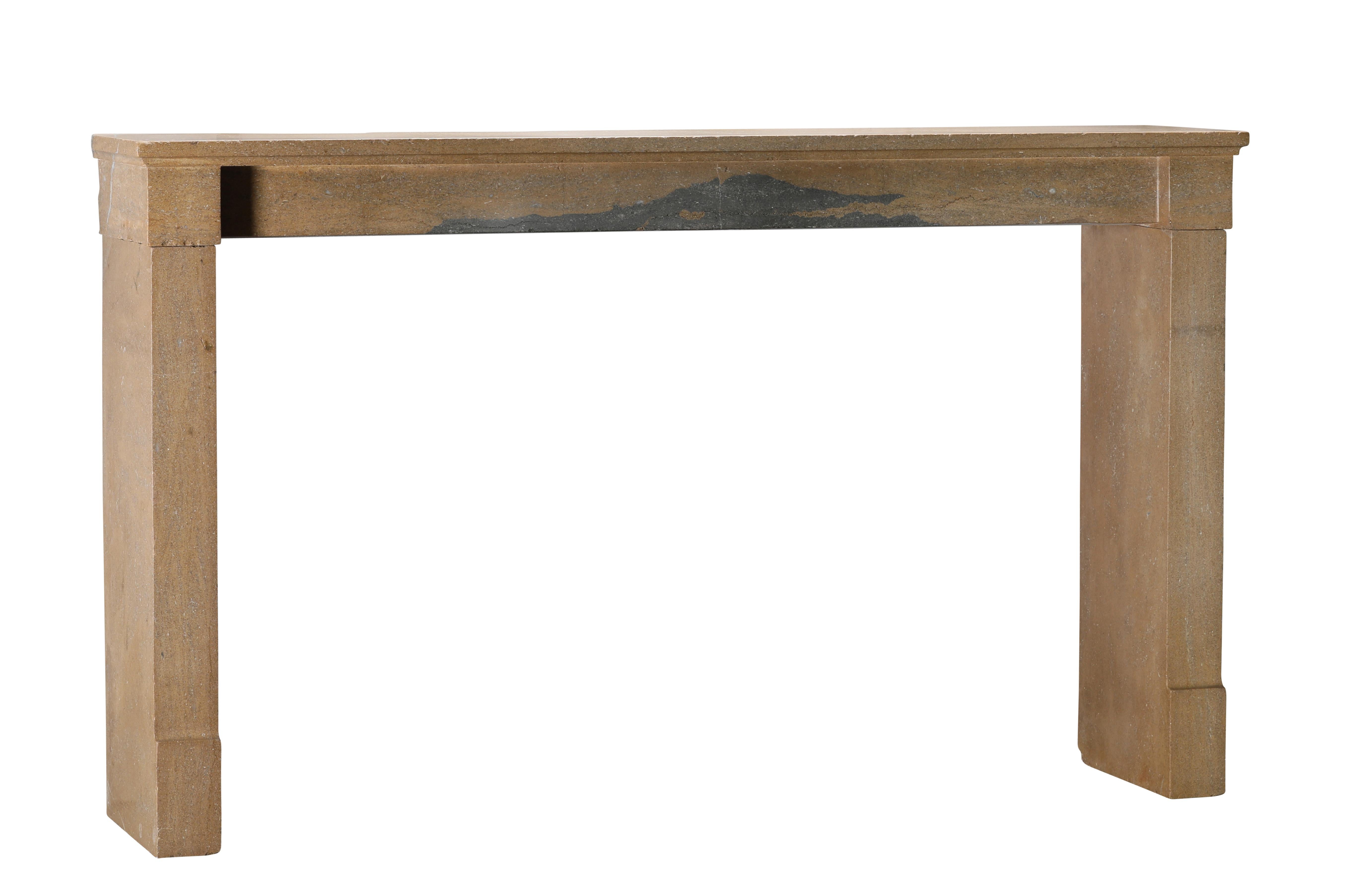 Repisa de chimenea extra ancha Diseño minimalista francés del siglo XIX de Louis Philip en venta 8