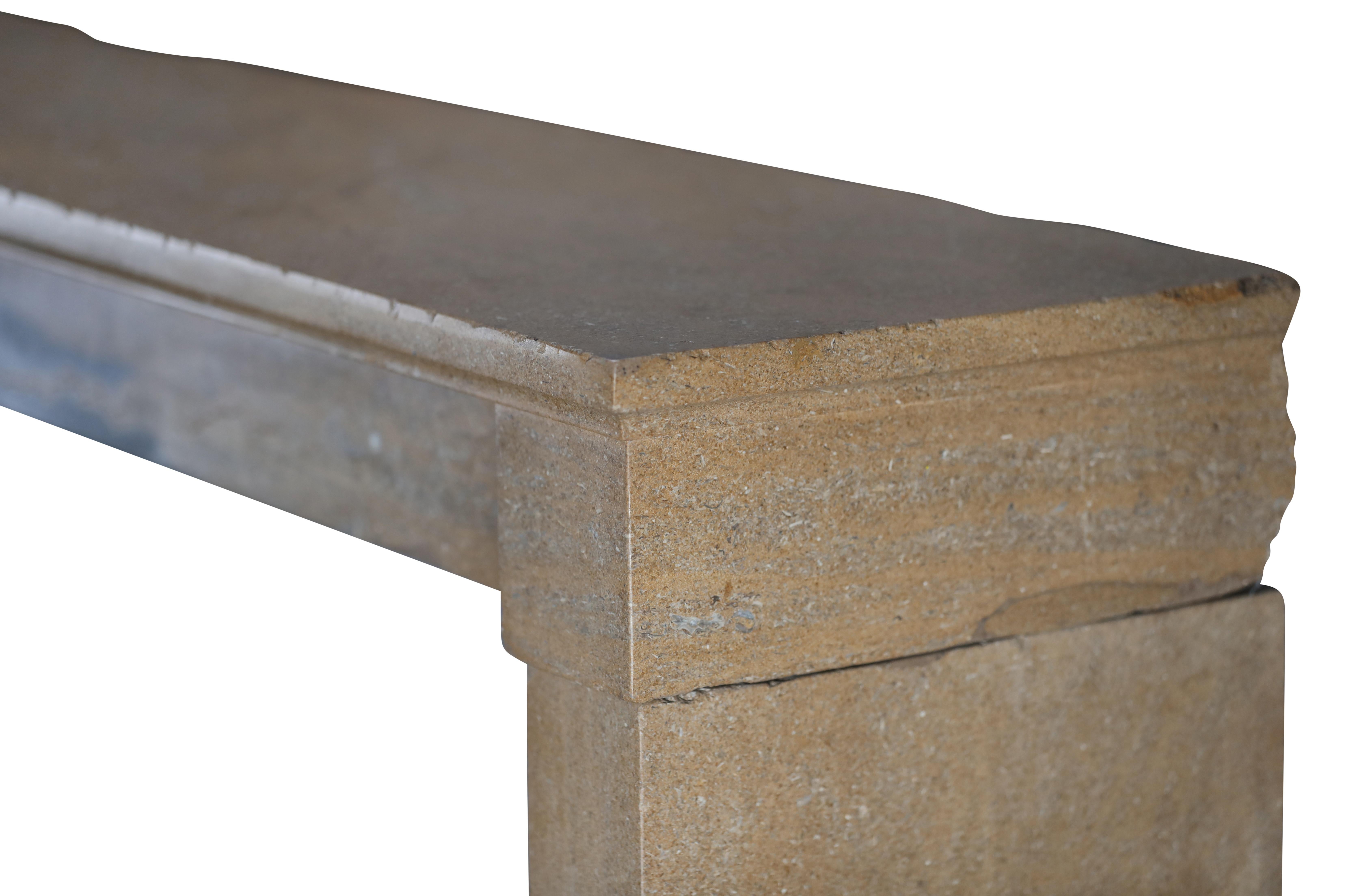 Repisa de chimenea extra ancha Diseño minimalista francés del siglo XIX de Louis Philip en venta 12