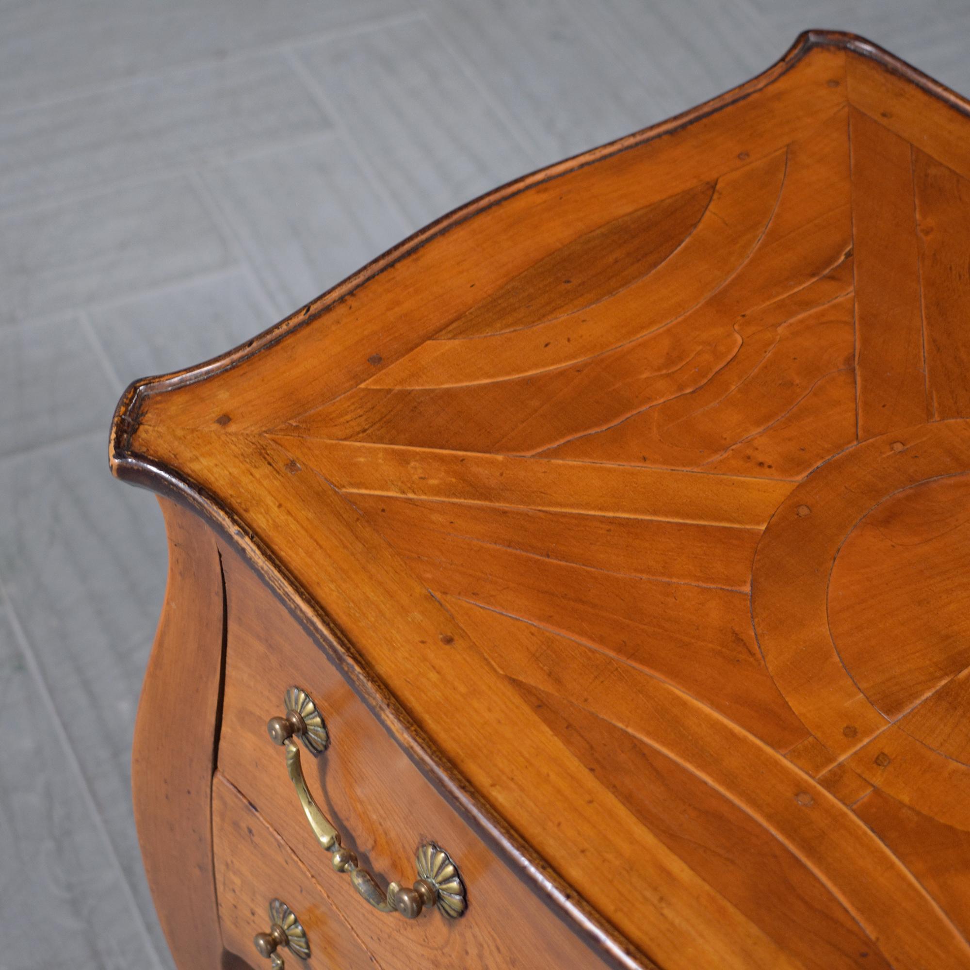 1880s Antique Provincial Light Walnut Commode with Inlaid Design For Sale 6