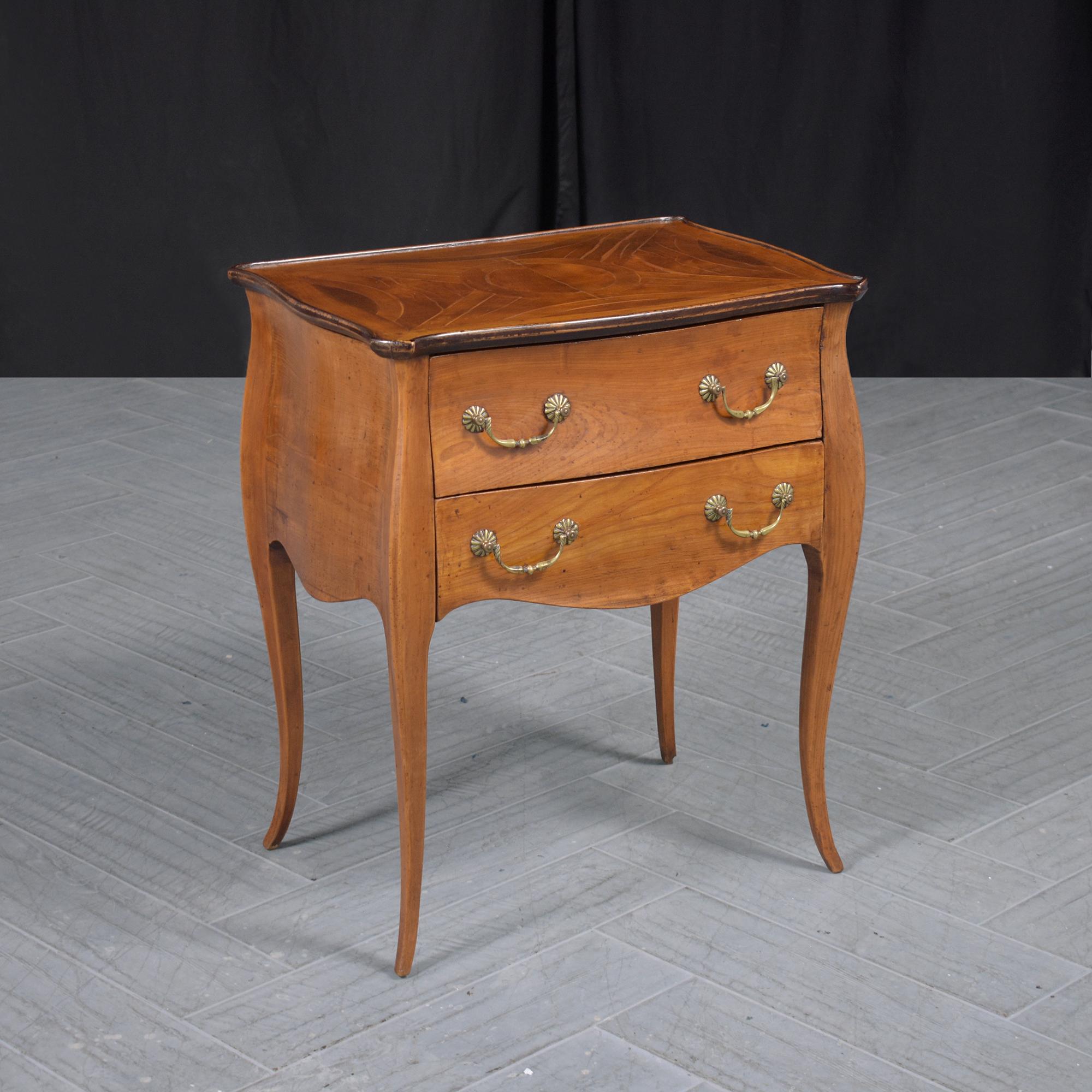 1880s Antique Provincial Light Walnut Commode with Inlaid Design In Good Condition For Sale In Los Angeles, CA