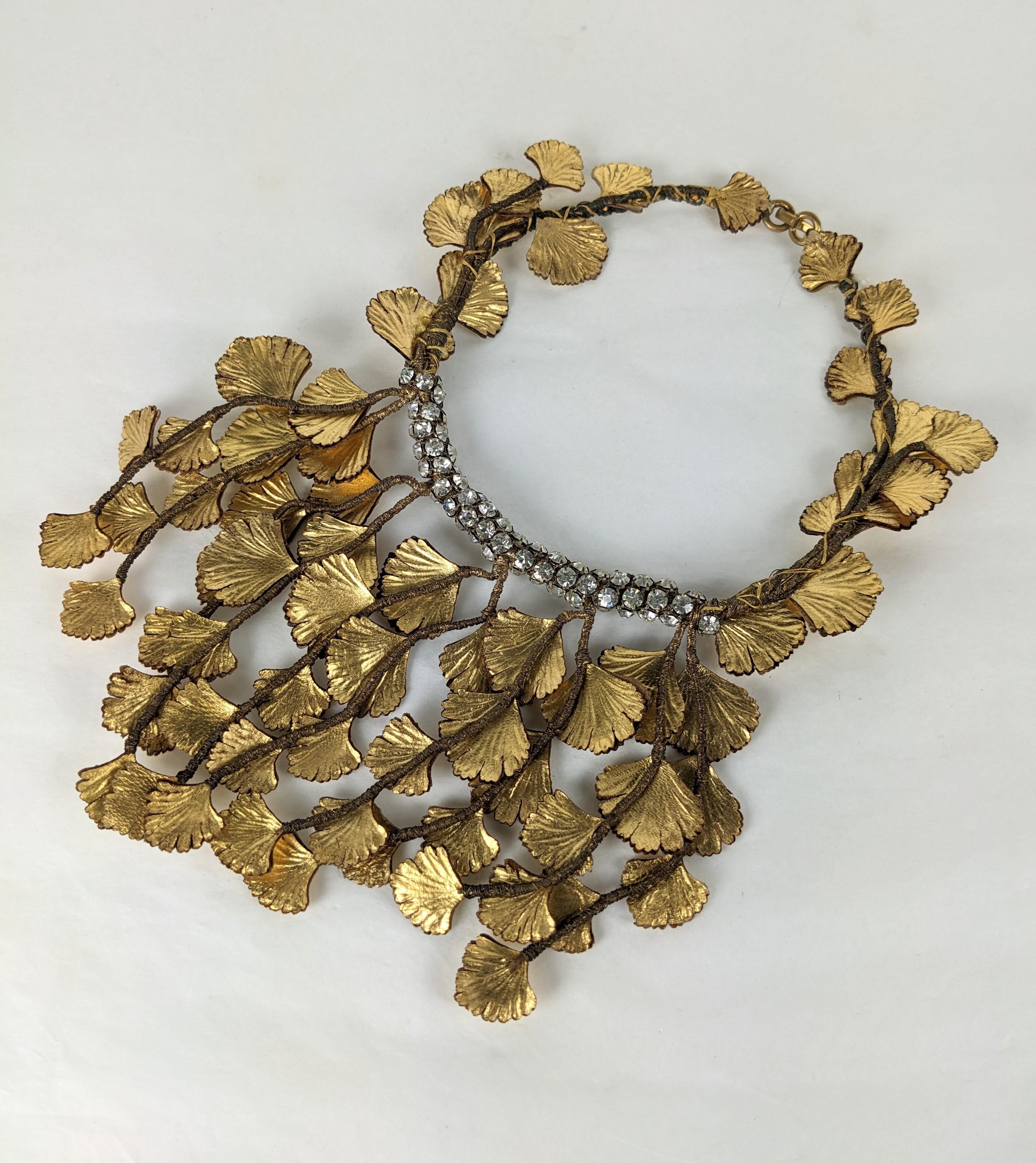 Straordinario bavaglino in pelle Gingko Haute Couture degli anni '30 in vendita 1