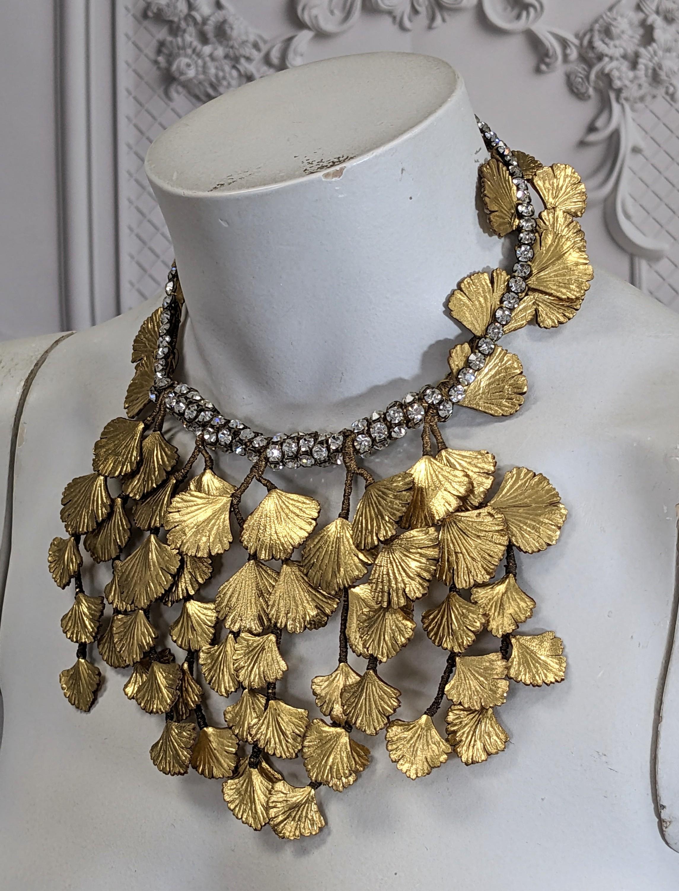 Straordinario bavaglino in pelle Gingko Haute Couture degli anni '30 in vendita 4