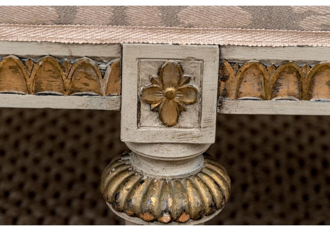 Extraordinary 19th Century Gustavian Paint Decorated And Gilt Sofa For Sale 4