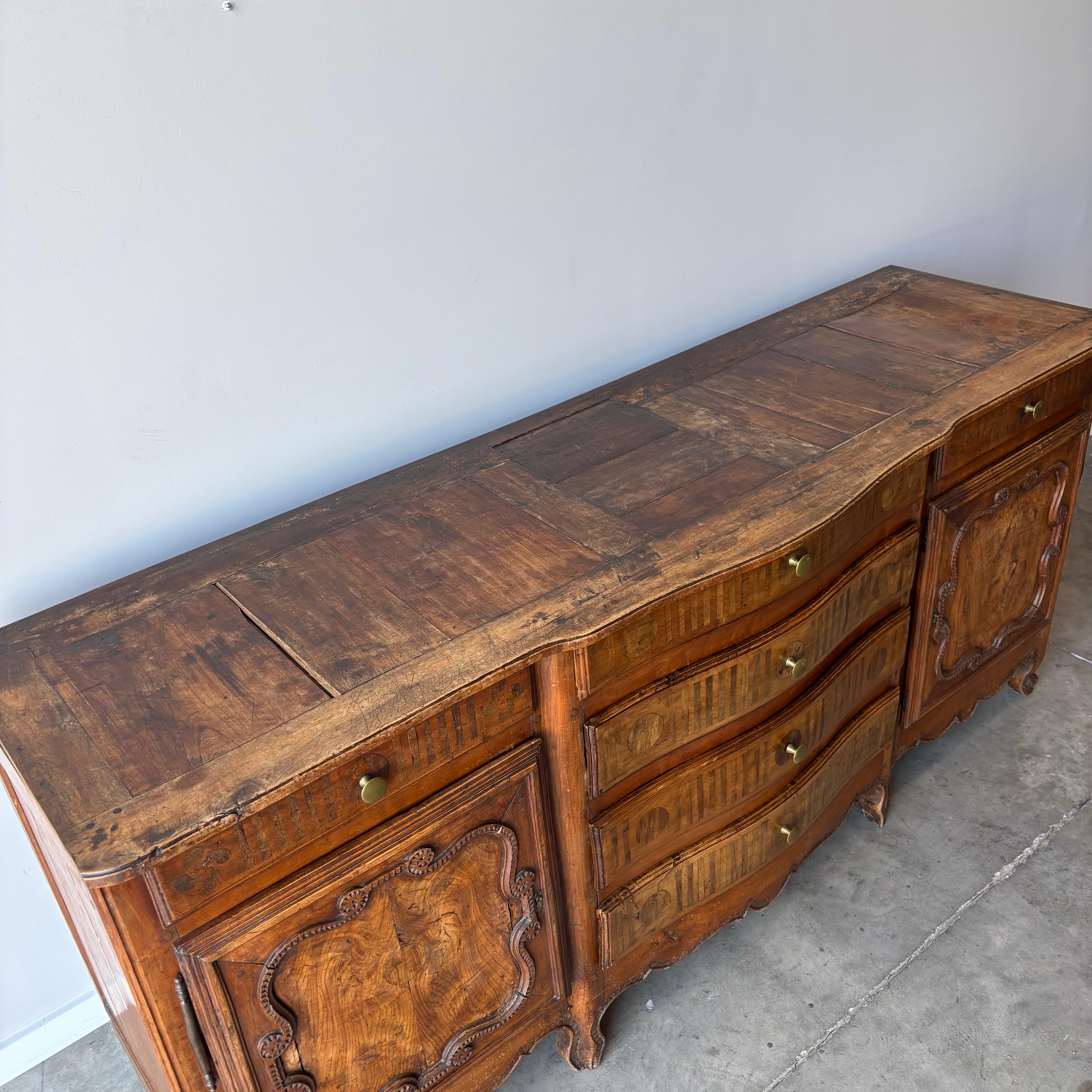 Exceptional 19th Century French Enfilade in Walnut with Rosewood Inlay For Sale 1