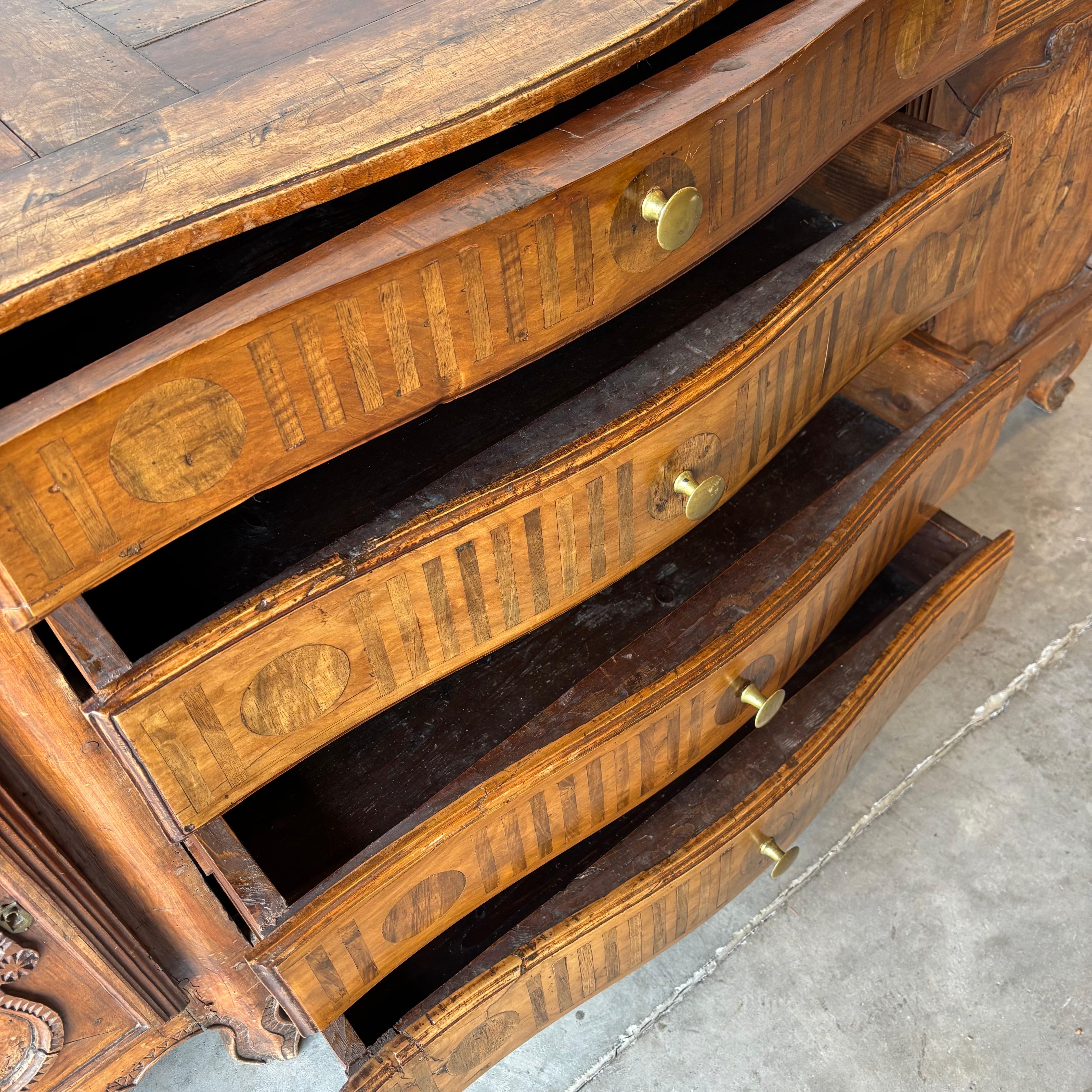 Exceptional 19th Century French Enfilade in Walnut with Rosewood Inlay For Sale 4