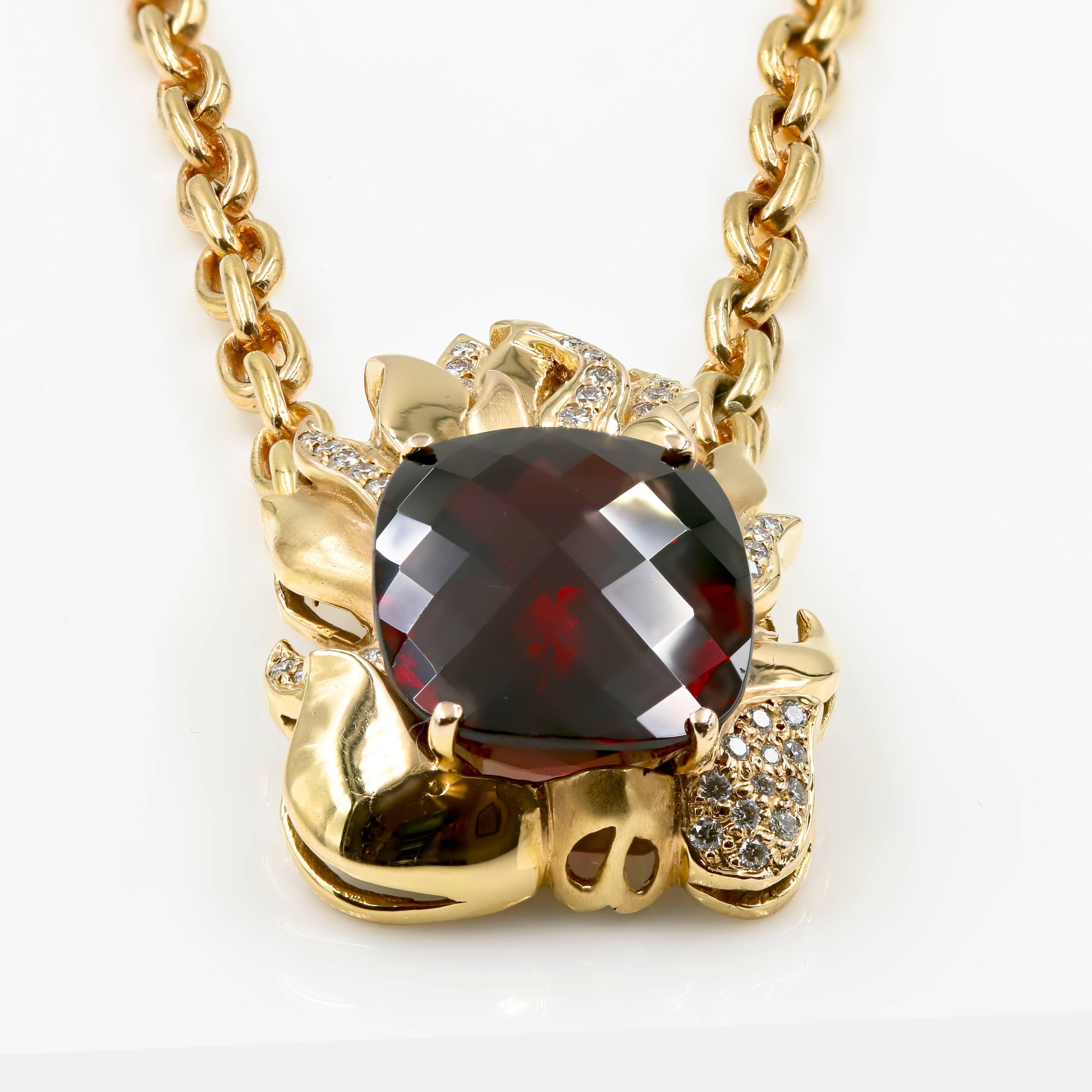 Contemporary Extraordinary 21.39 Carat Natural Rhodolite and Diamond Necklace For Sale