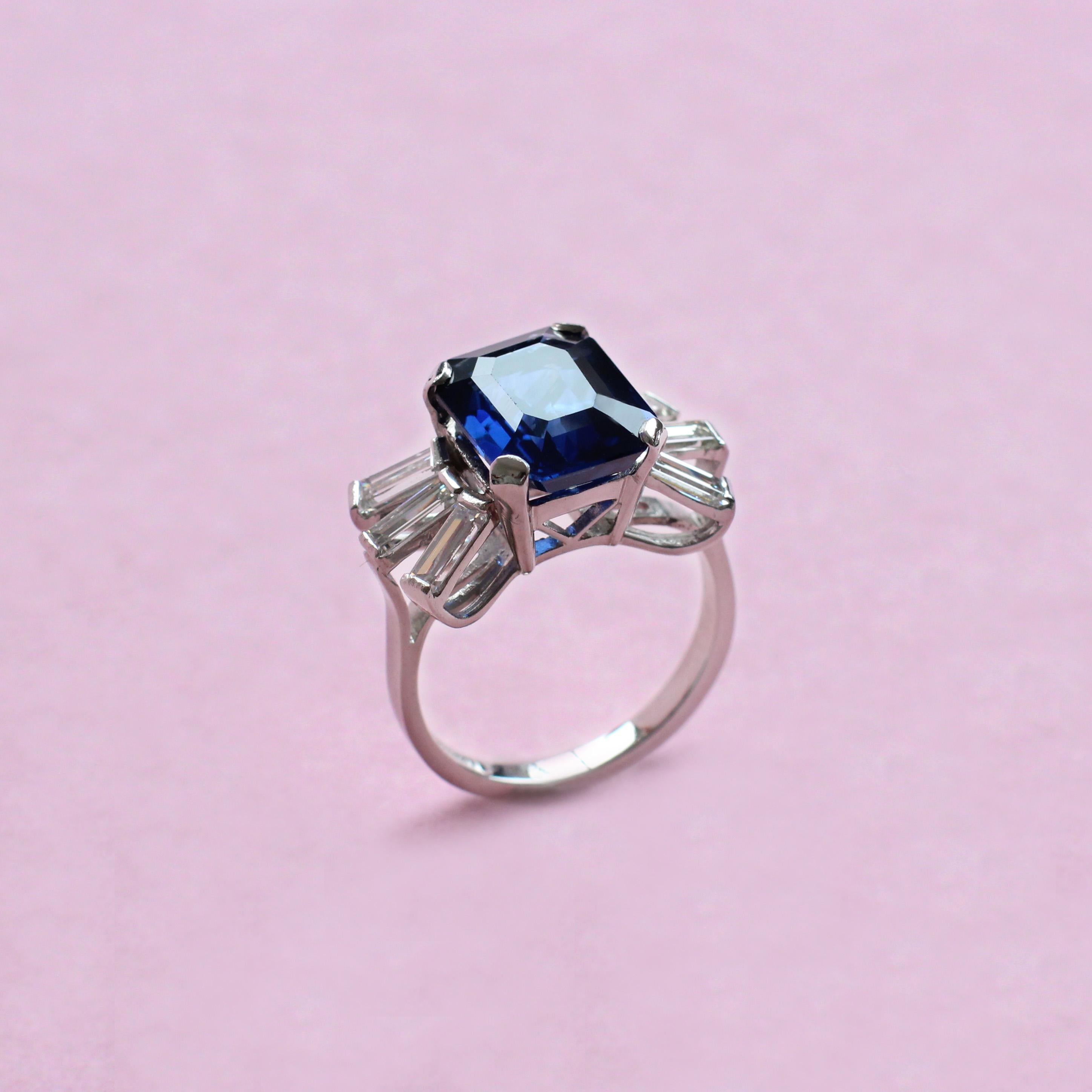 Art Deco Extraordinary 5 Carat Sapphire and White Diamond Ring in Platinum For Sale