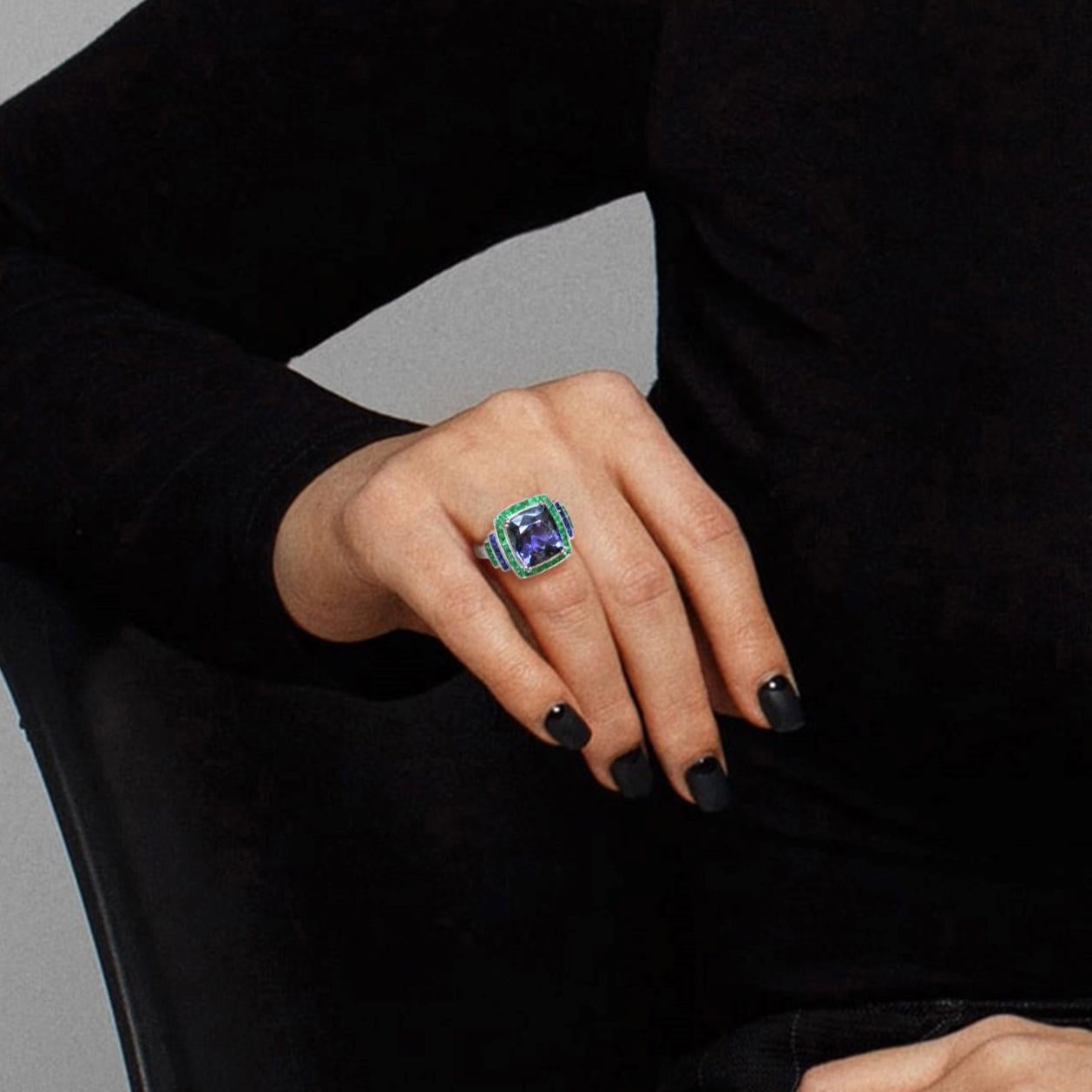 Extraordinary 6.56 Carats Cushion Tanzanite with Emerald and Sapphire Halo Ring 2