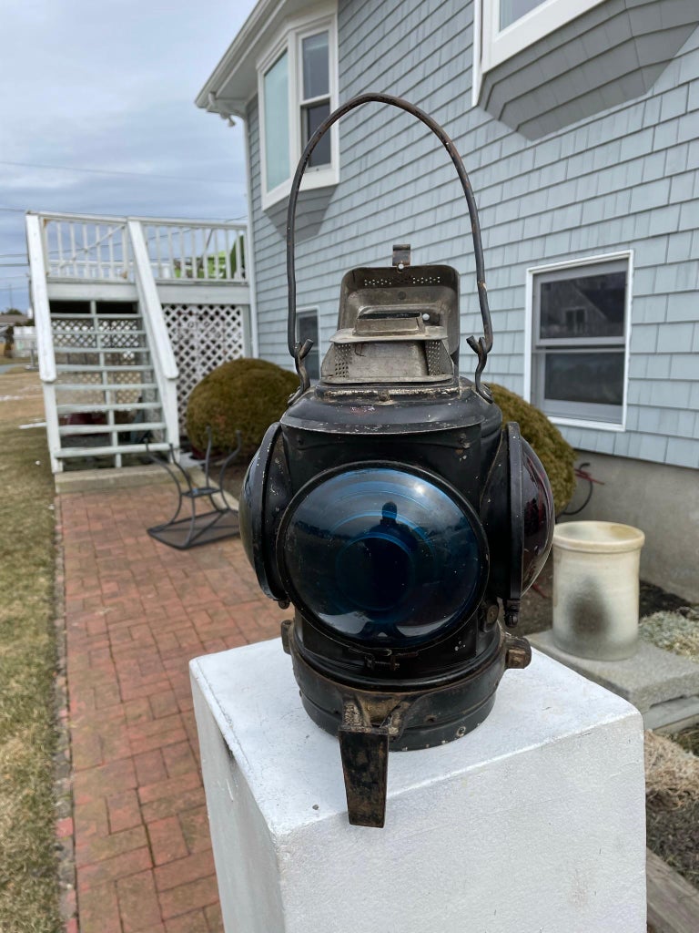 Extraordinary American Adlake Railroad Signal Lighting Lantern at 1stDibs