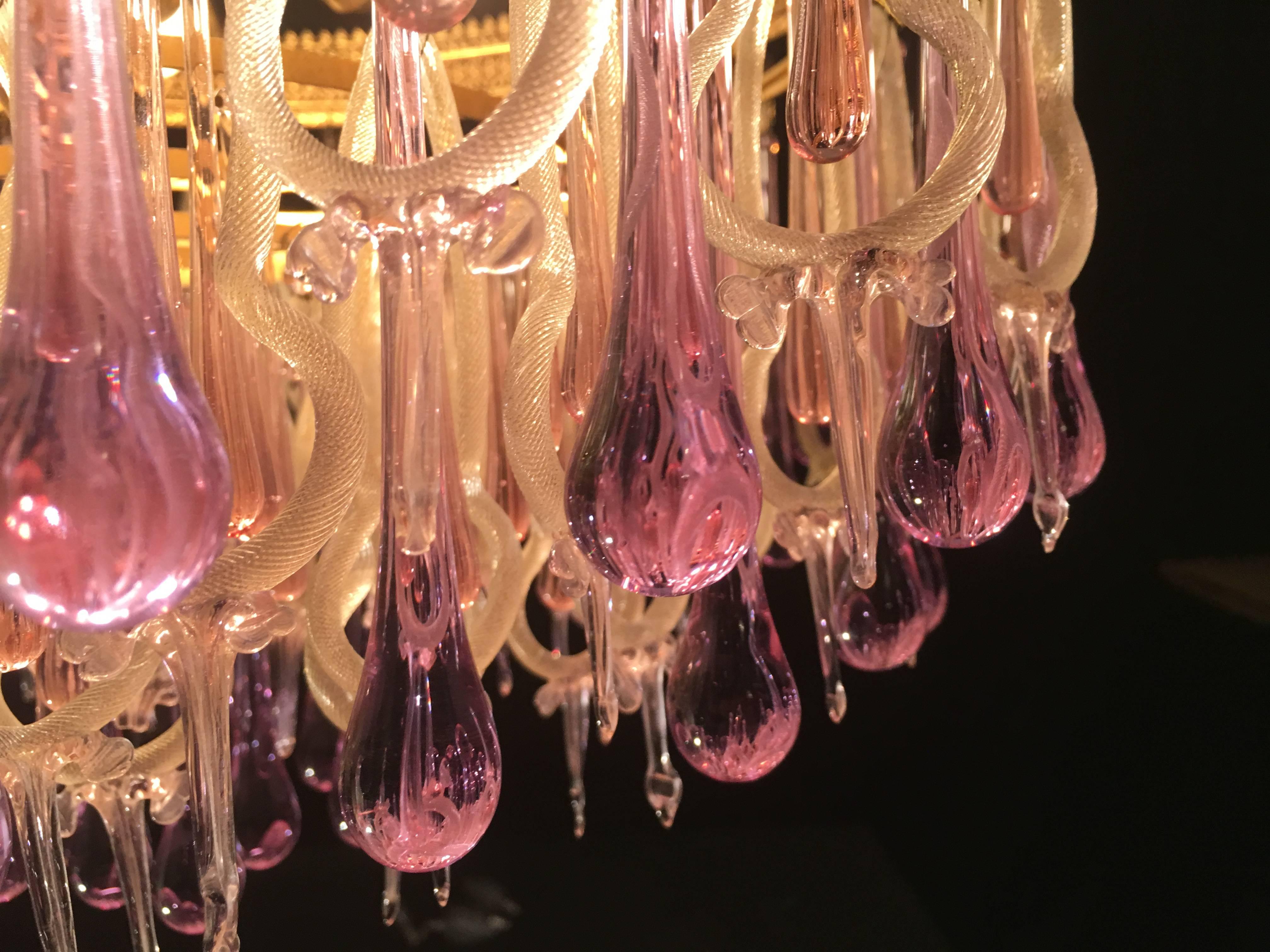 Extraordinary and Rare Chandelier Attributed to Barovier & Toso, 1960s For Sale 1