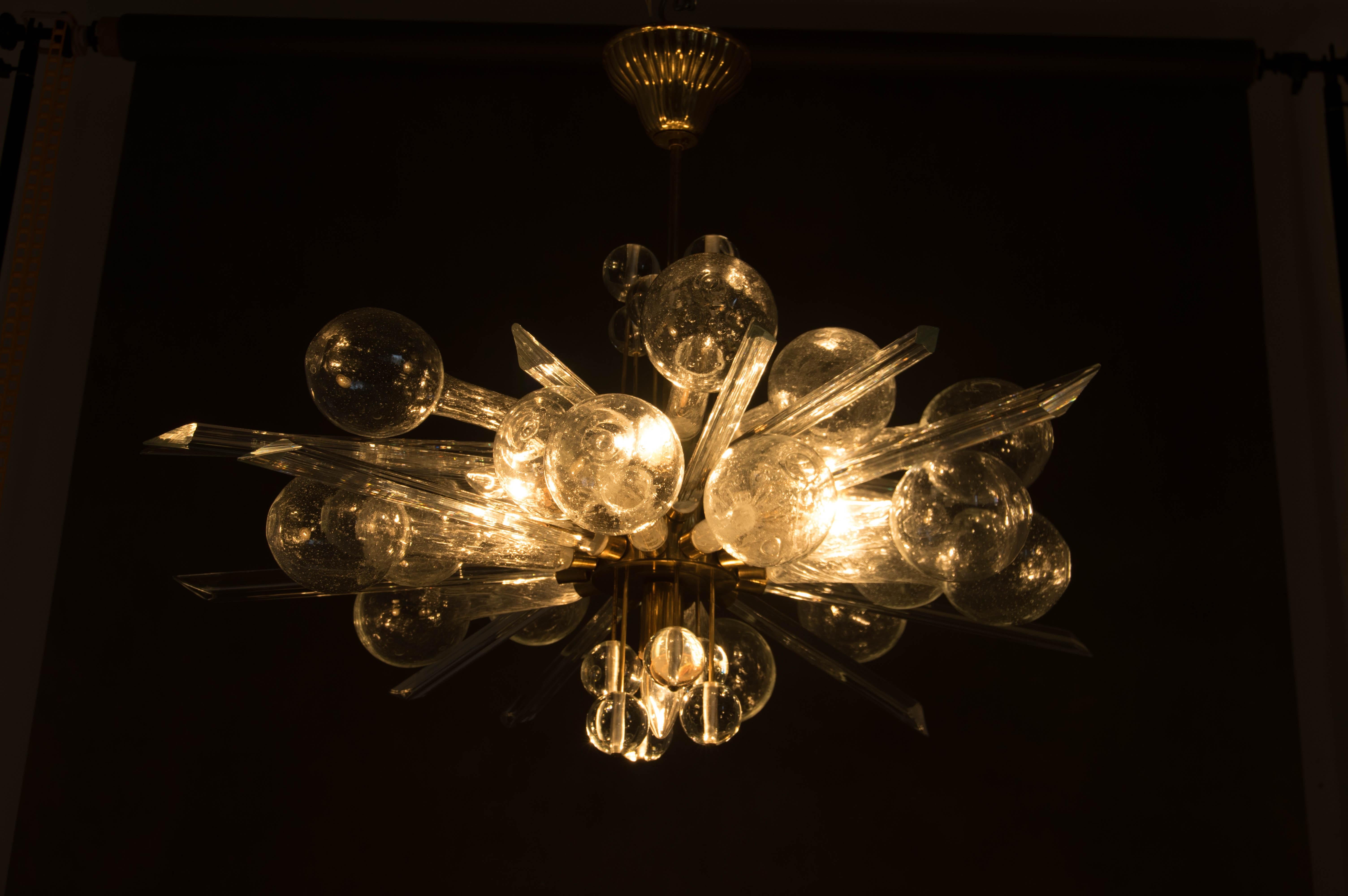 Straordinario lampadario di arte e design di Rene Roubicek, anni '60 in vendita 11