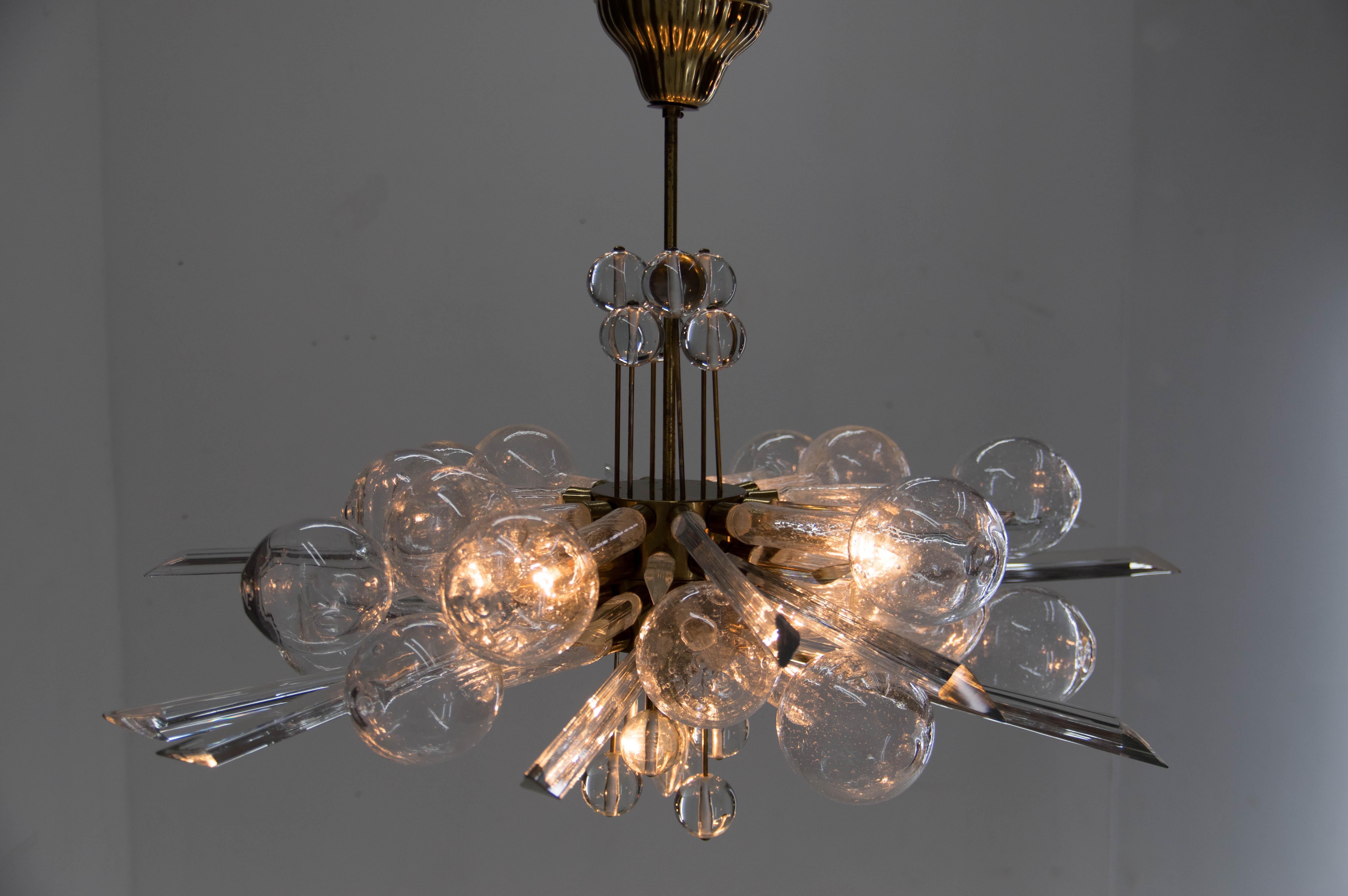 Straordinario lampadario di arte e design di Rene Roubicek, anni '60 in vendita 3