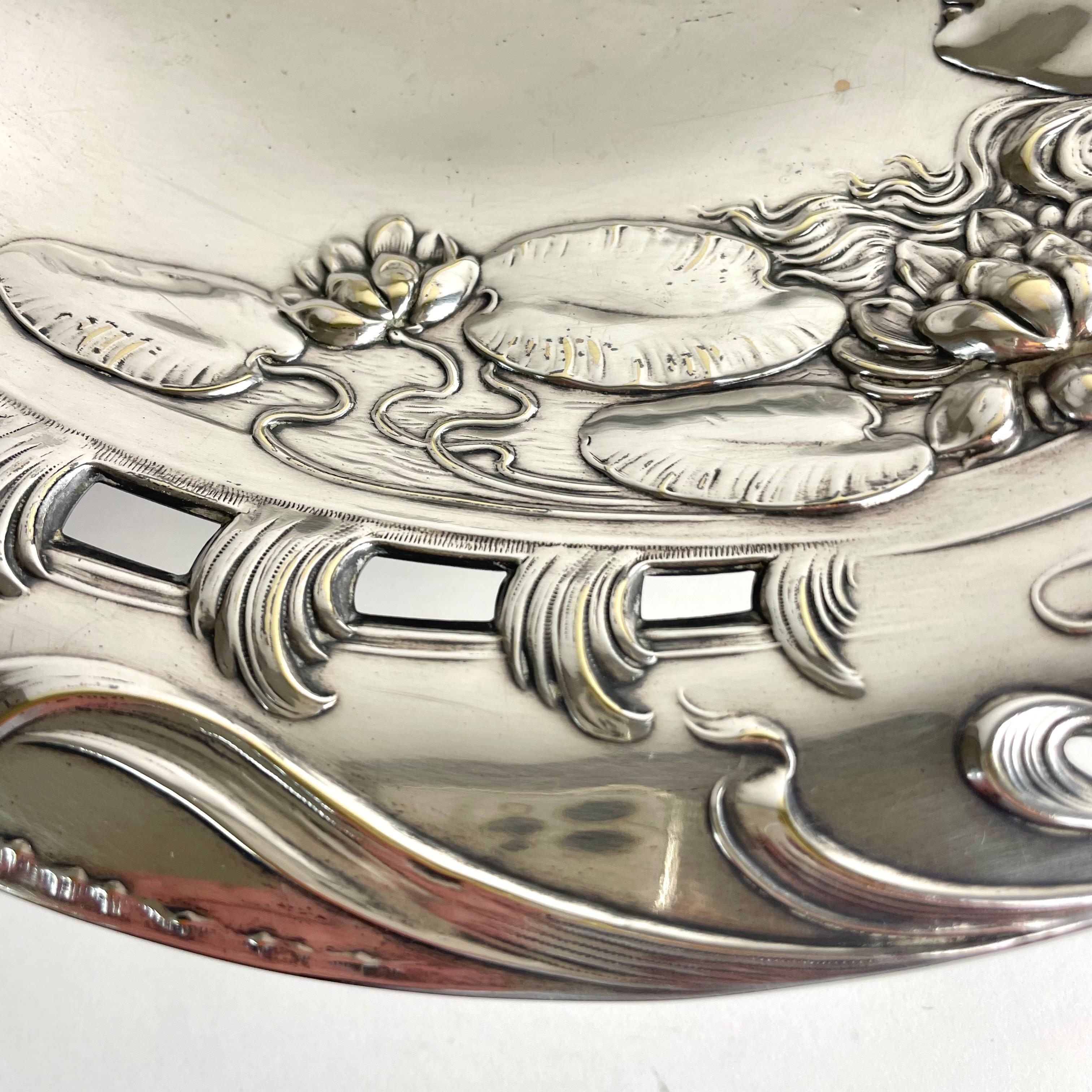 Extraordinary Art Nouveau Silvered Brass Dish, Stockholm, ca. 1900 in vendita 4