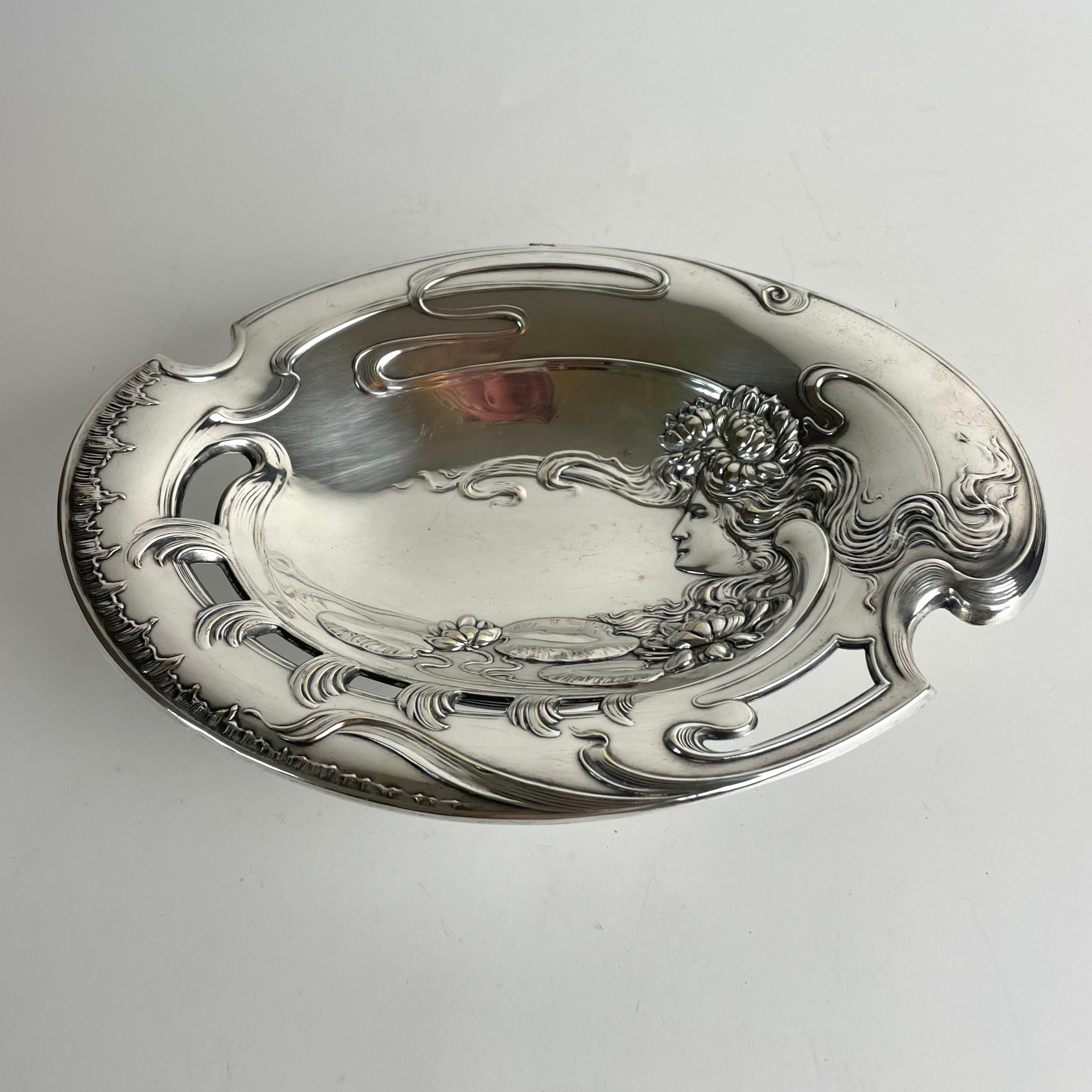 Svedese Extraordinary Art Nouveau Silvered Brass Dish, Stockholm, ca. 1900 in vendita