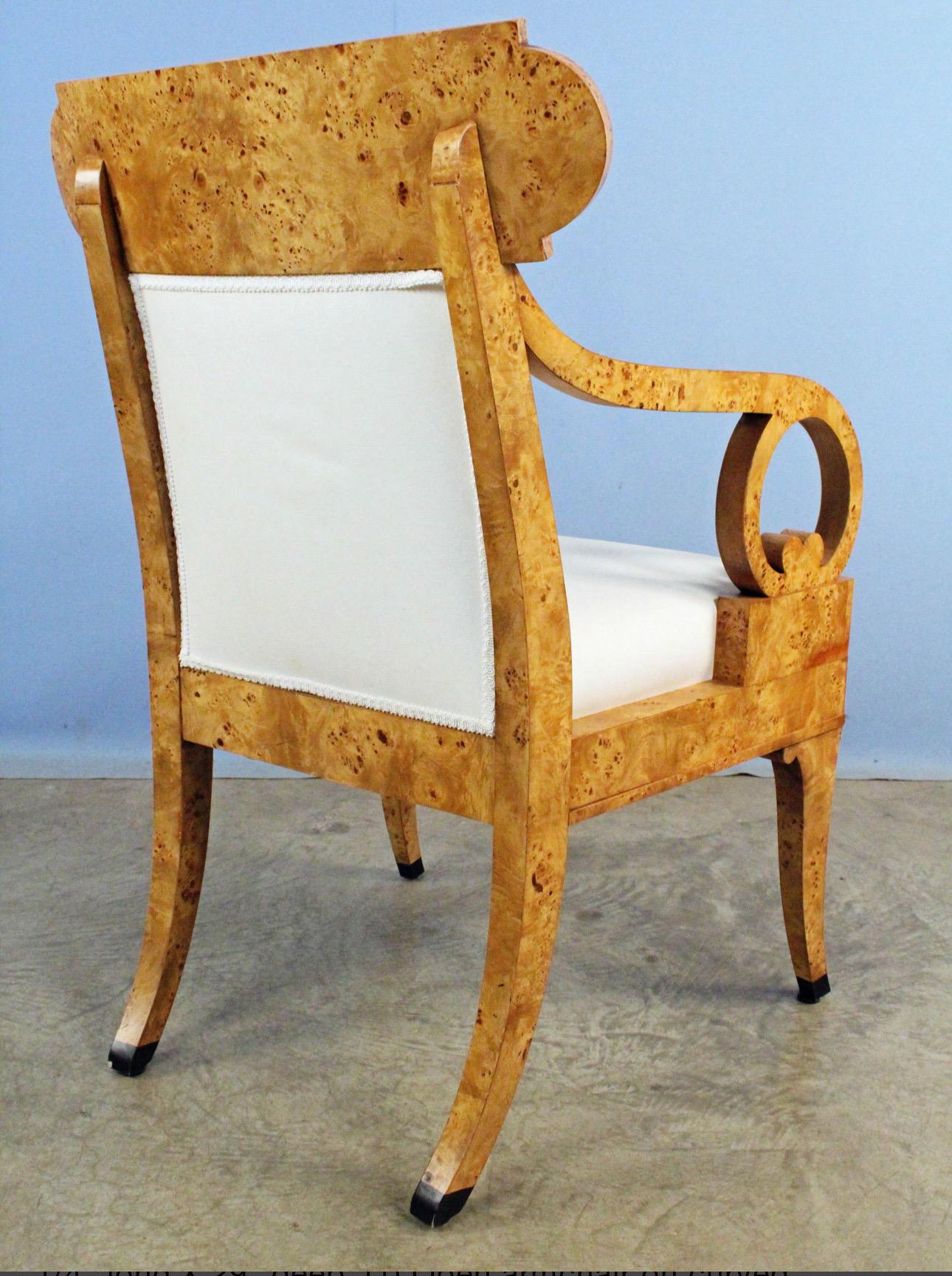 Extraordinary Baker Stately Homes Russian Empire Burled Mappa Desk and Chair In Excellent Condition For Sale In Hartville, OH