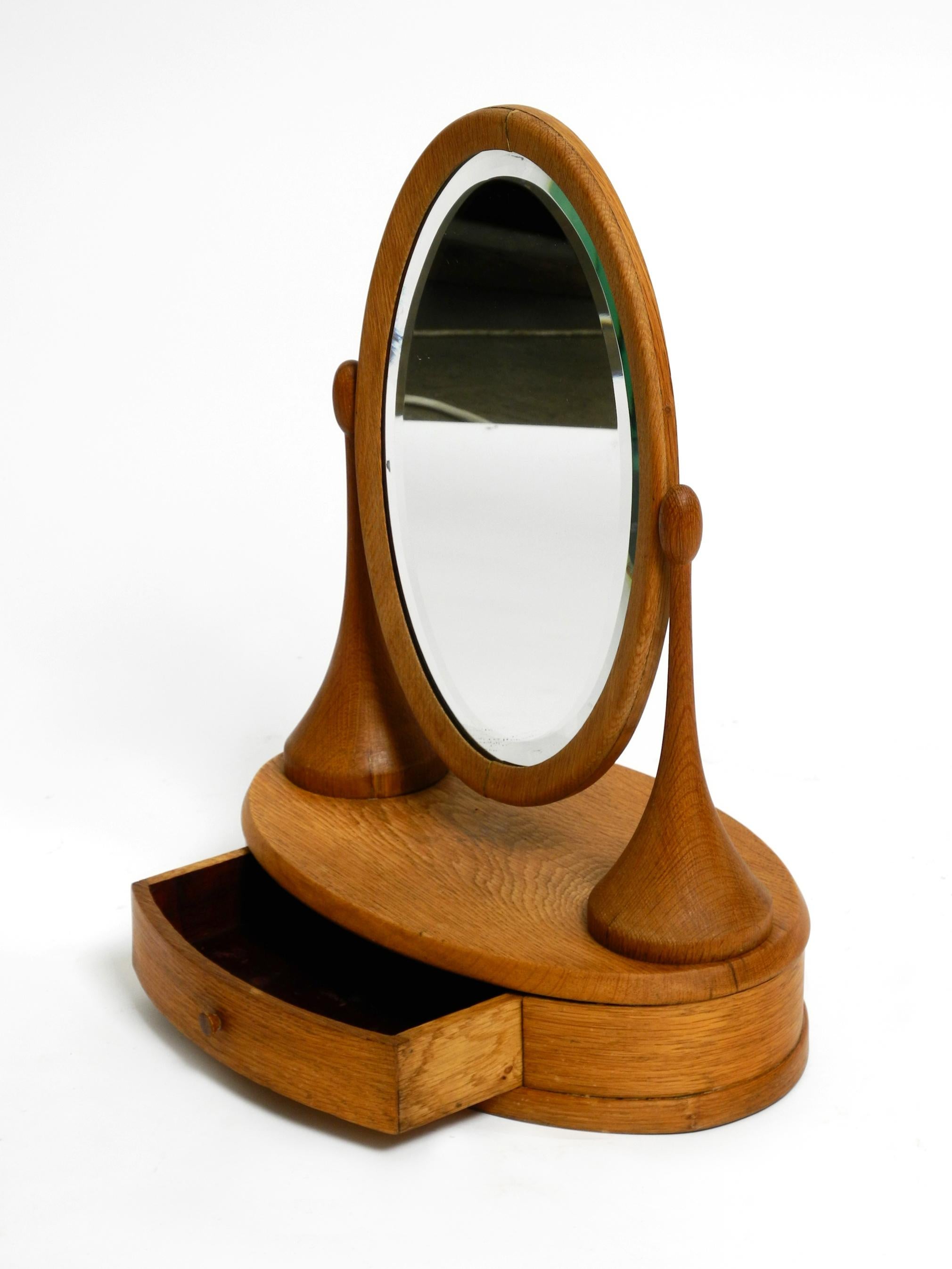 Extraordinary Beautiful 1920s Oak Table Mirror with Drawer For Sale 5